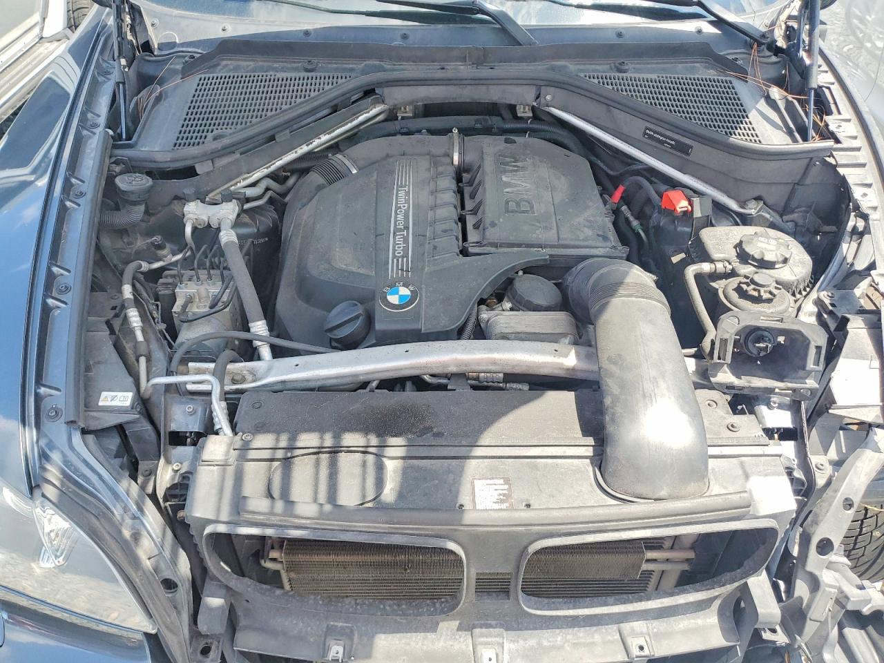 2013 Bmw X5 Xdrive35i Серый vin: 5UXZV4C54DL993898