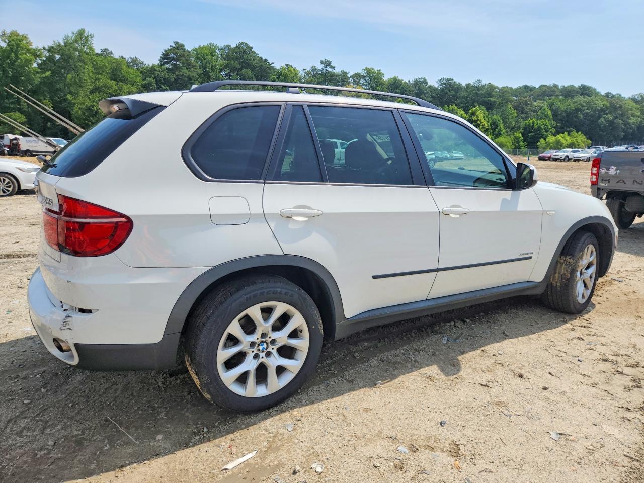 2012 Bmw X5 Xdrive35i White vin: 5UXZV4C55CL757310