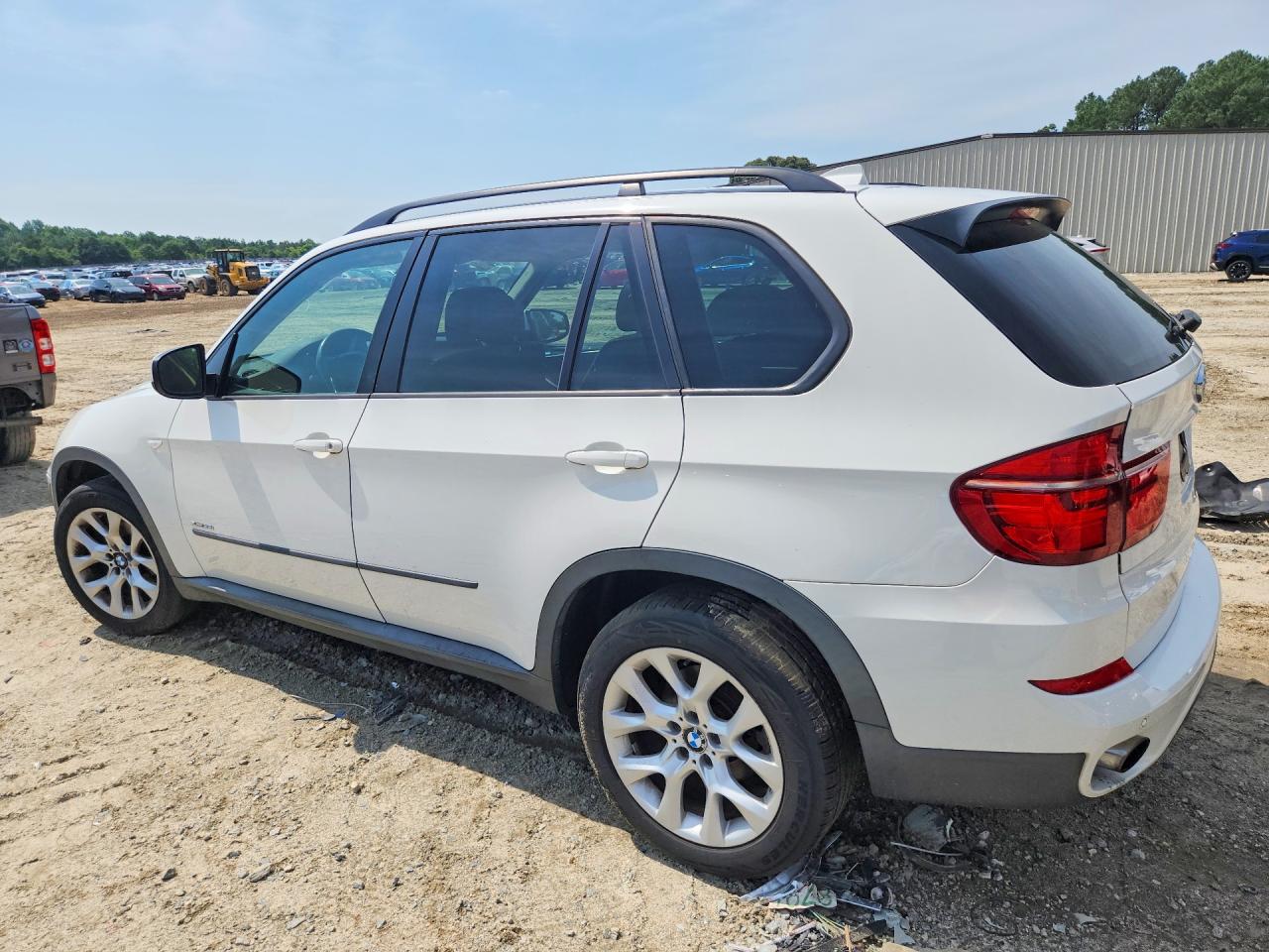 2012 Bmw X5 Xdrive35i White vin: 5UXZV4C55CL757310