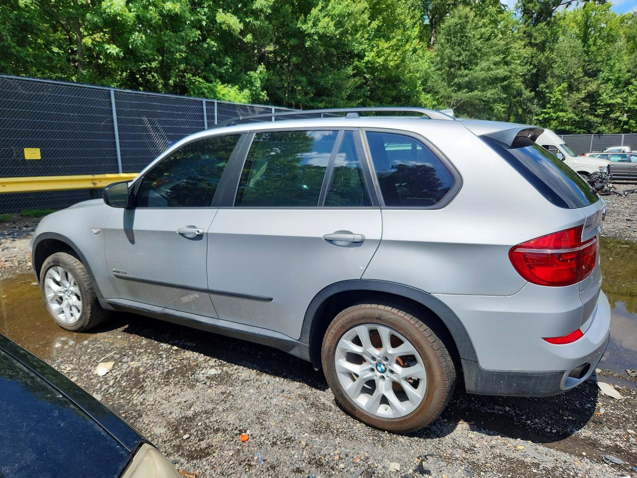 2013 Bmw X5 Xdrive35i Silver vin: 5UXZV4C55DL994493