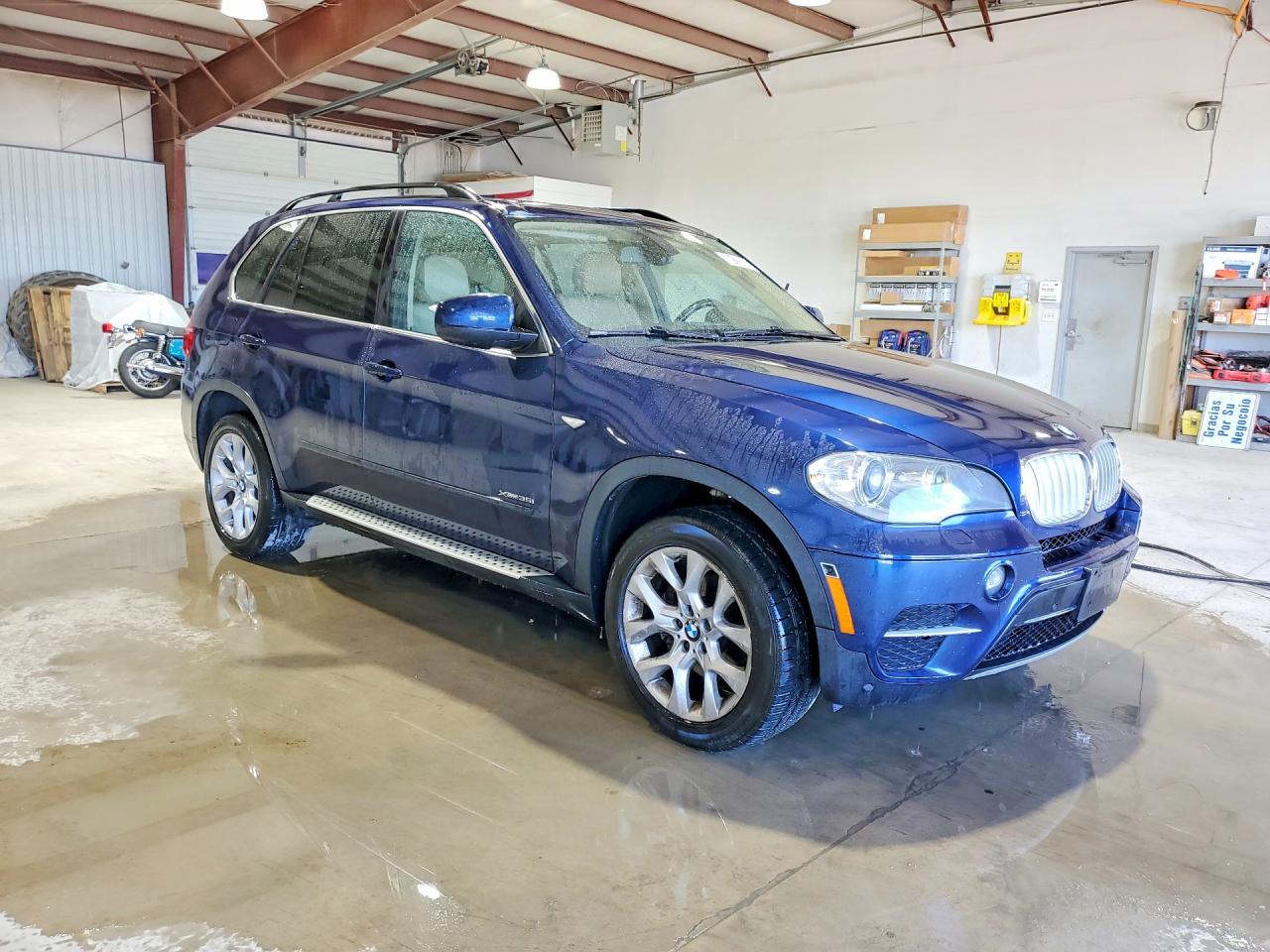2013 Bmw X5 Xdrive35i Blue vin: 5UXZV4C56D0B14700