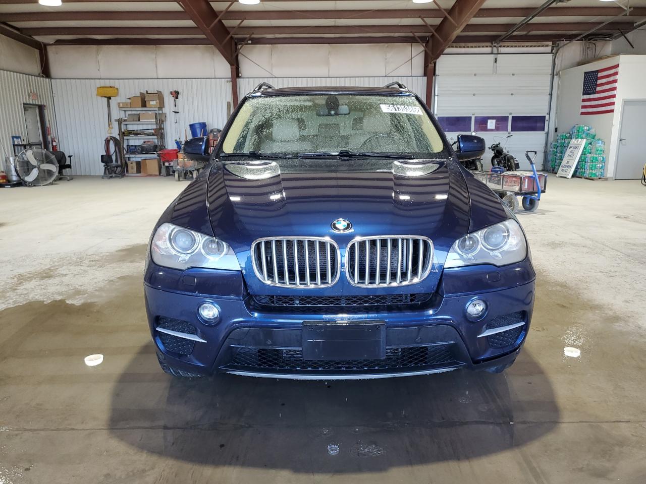 2013 Bmw X5 Xdrive35i Blue vin: 5UXZV4C56D0B14700 Damage: Front Bumper/Cover, Chipped, 10 Or More