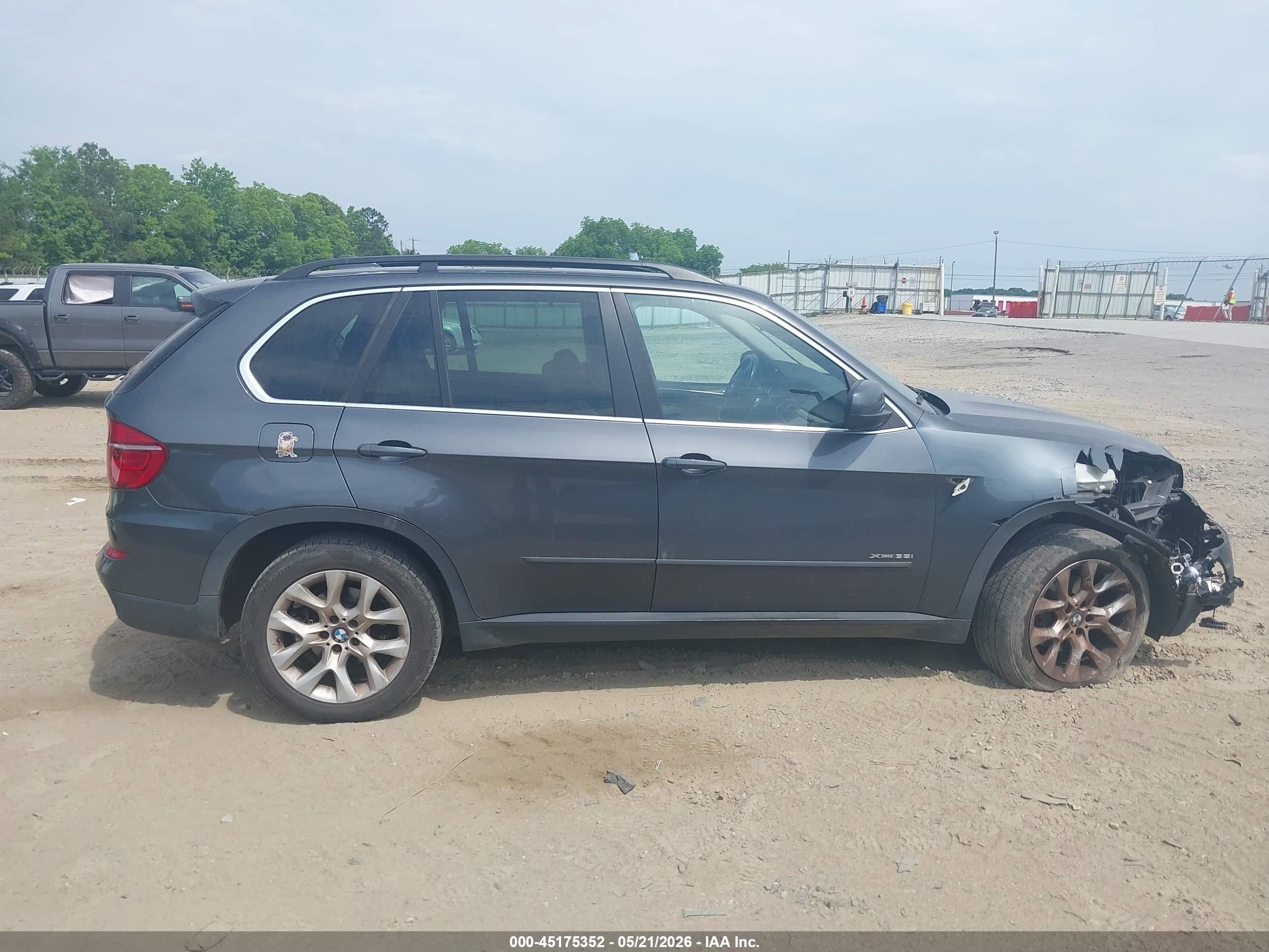 2013 Bmw X5 Xdrive35i/xdrive35i Premium/xdrive35i Sport Activity Blue vin: 5UXZV4C56D0G54905