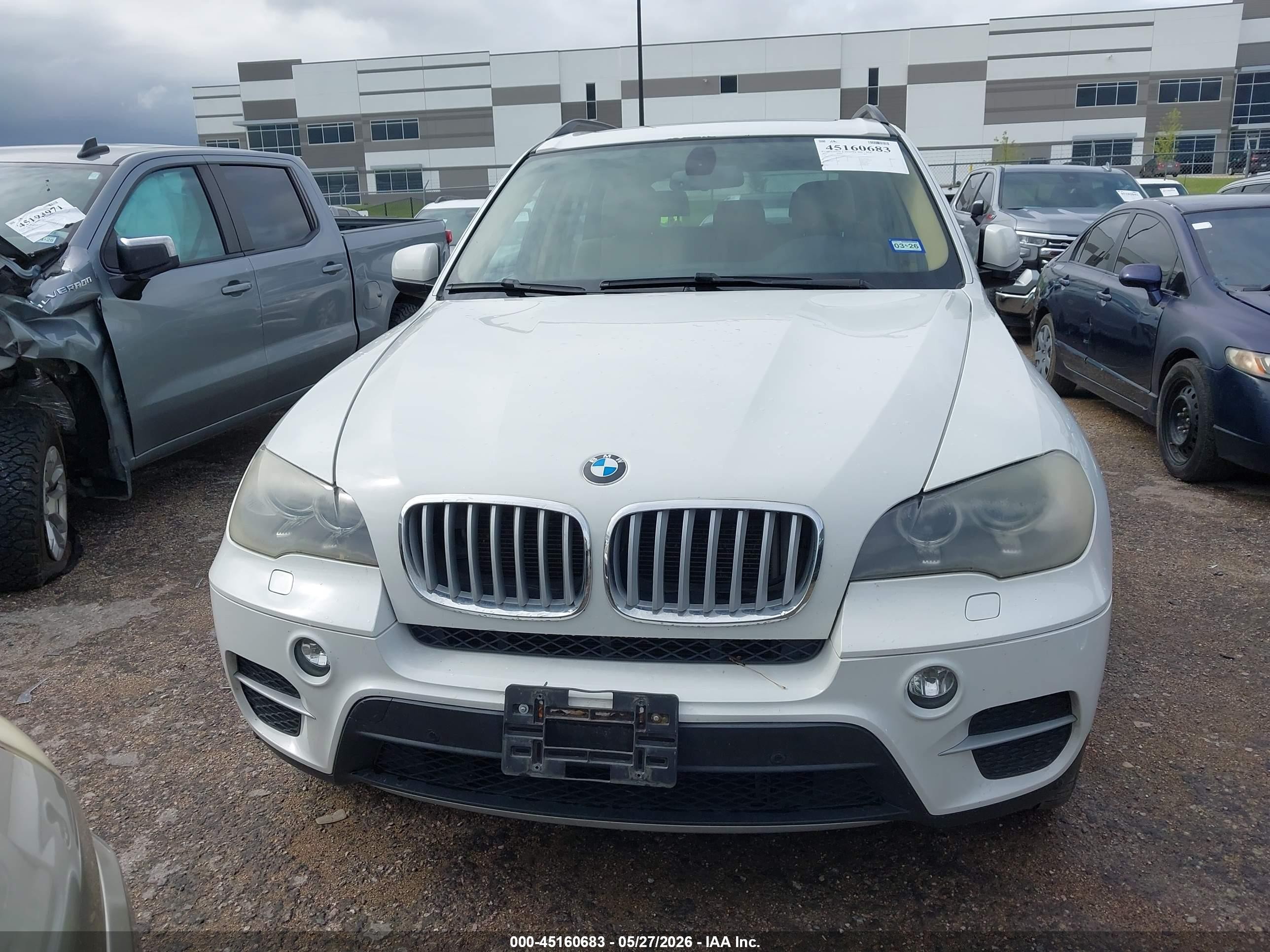 2013 Bmw X5 Xdrive35i/xdrive35i Premium/xdrive35i Sport Activity White vin: 5UXZV4C56D0G56377
