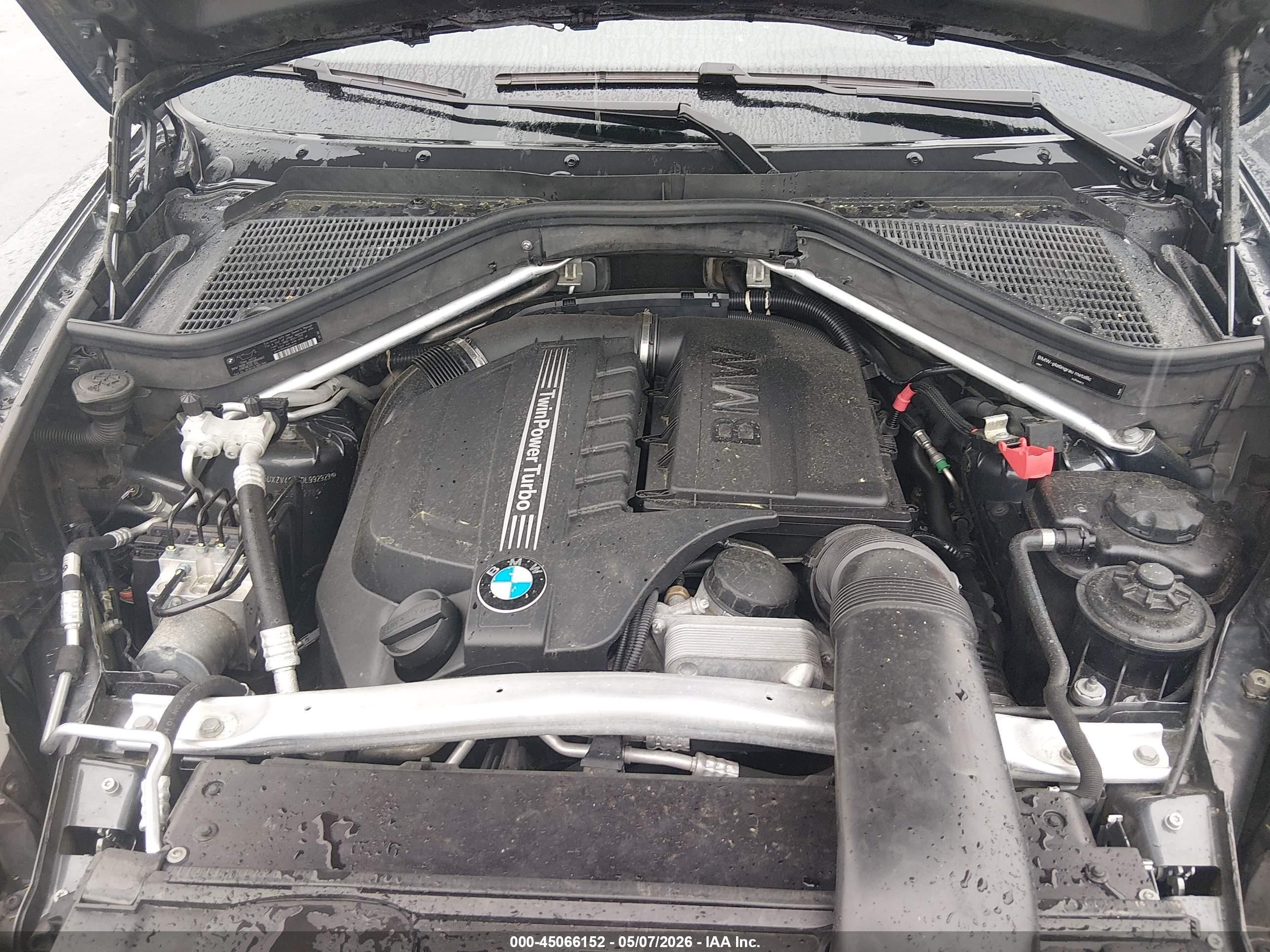 2013 Bmw X5   Серый vin: 5UXZV4C56DL992929