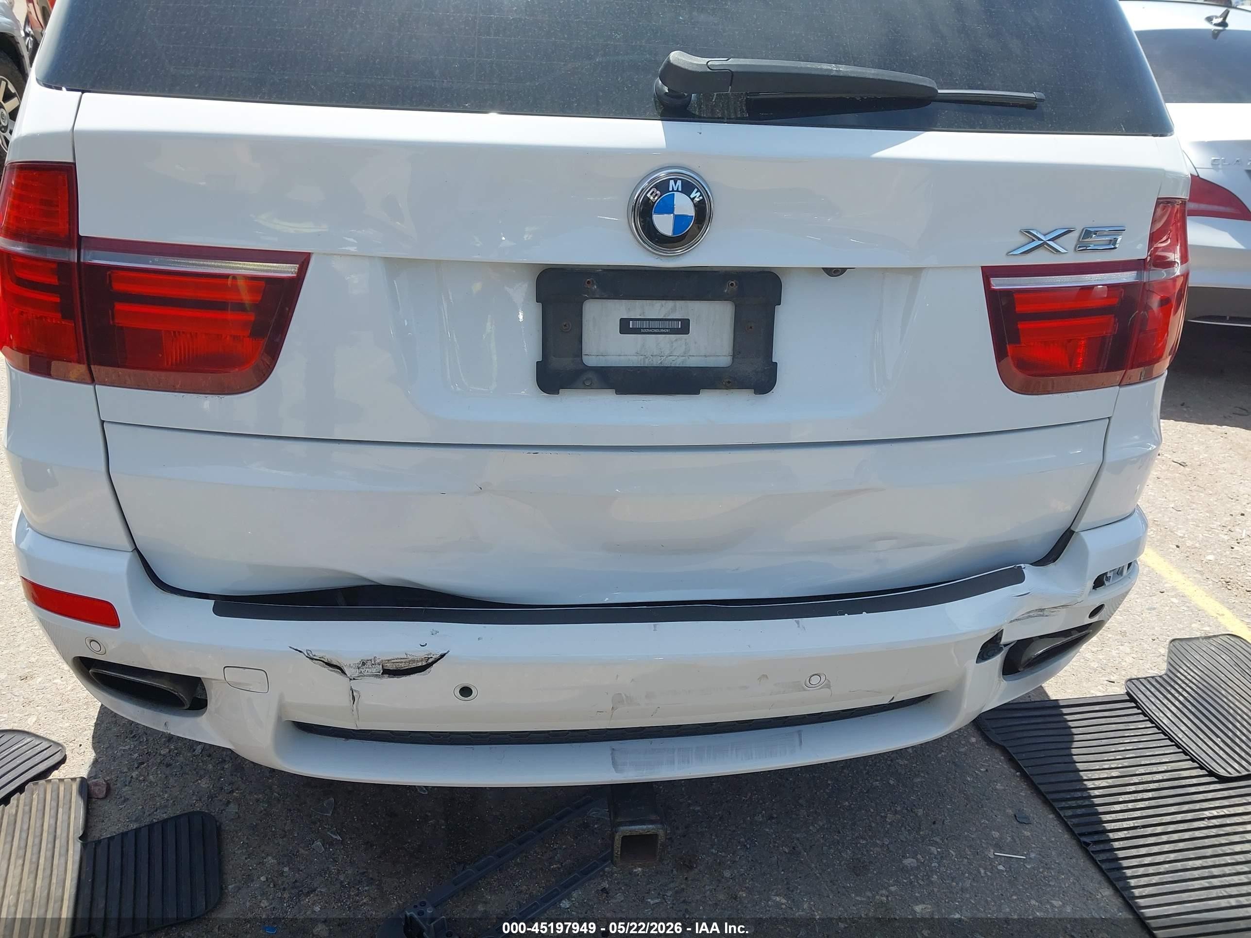 2013 Bmw X5 Xdrive35i/xdrive35i Premium/xdrive35i Sport Activity White vin: 5UXZV4C56DL994261