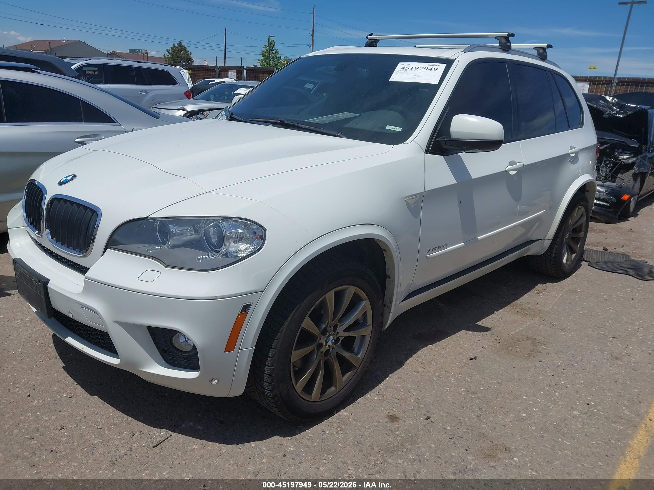 2013 Bmw X5 Xdrive35i/xdrive35i Premium/xdrive35i Sport Activity White vin: 5UXZV4C56DL994261