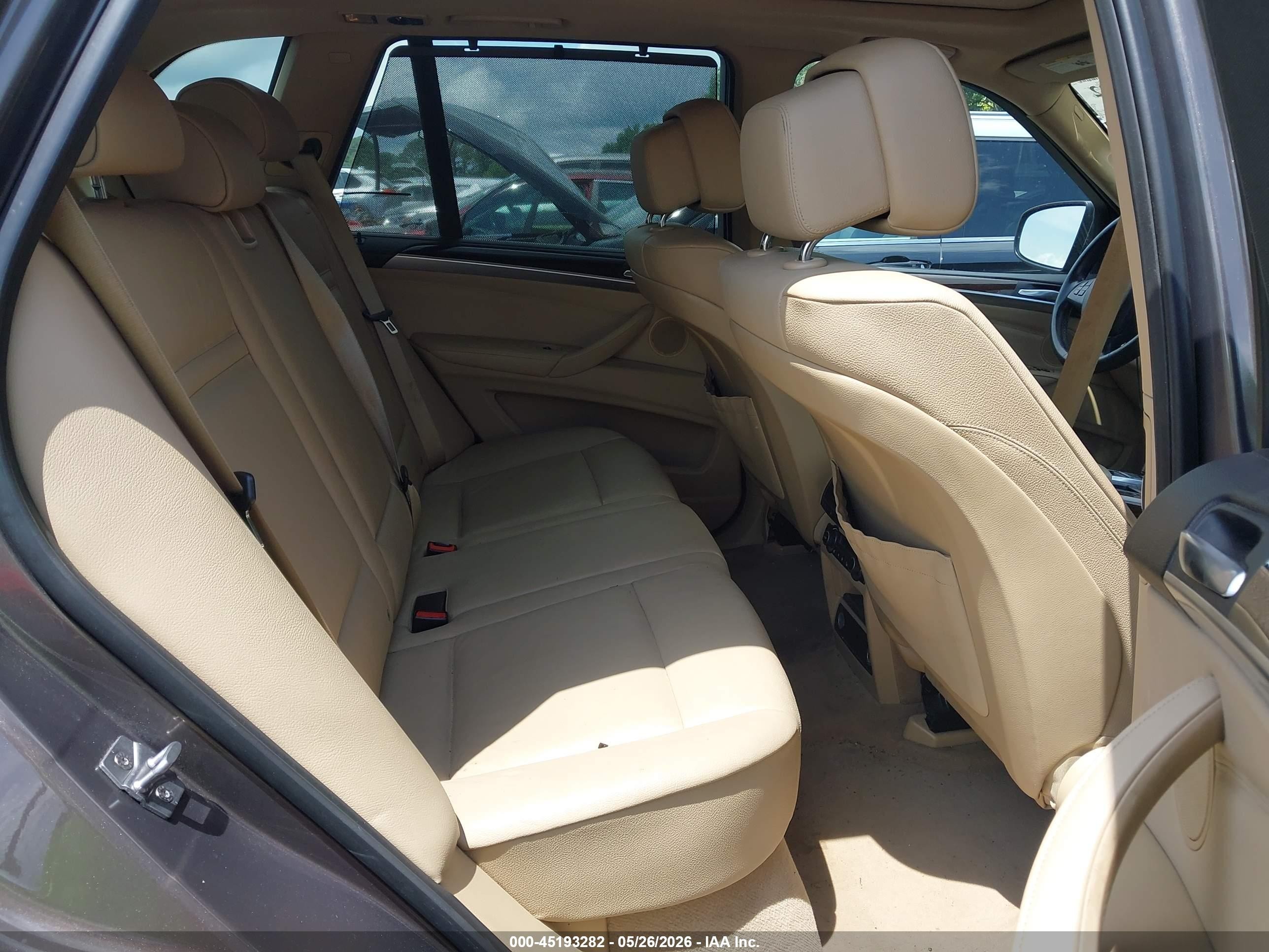 2011 Bmw X5 Xdrive35i/xdrive35i Premium/xdrive35i Sport Activity Brown vin: 5UXZV4C57BL741446