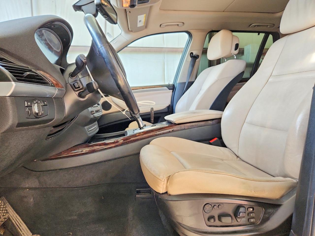 2012 Bmw X5 Xdrive35i White vin: 5UXZV4C57CL754618