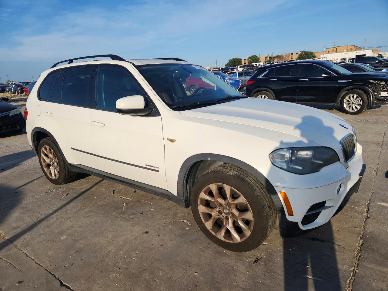 2012 Bmw X5 Xdrive35i White vin: 5UXZV4C57CL889713