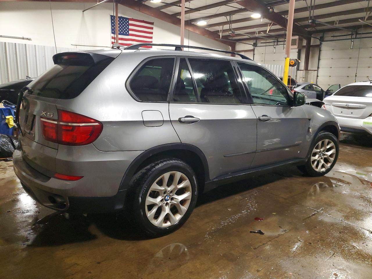 2013 Bmw X5 Xdrive35i Gray vin: 5UXZV4C57D0B06055
