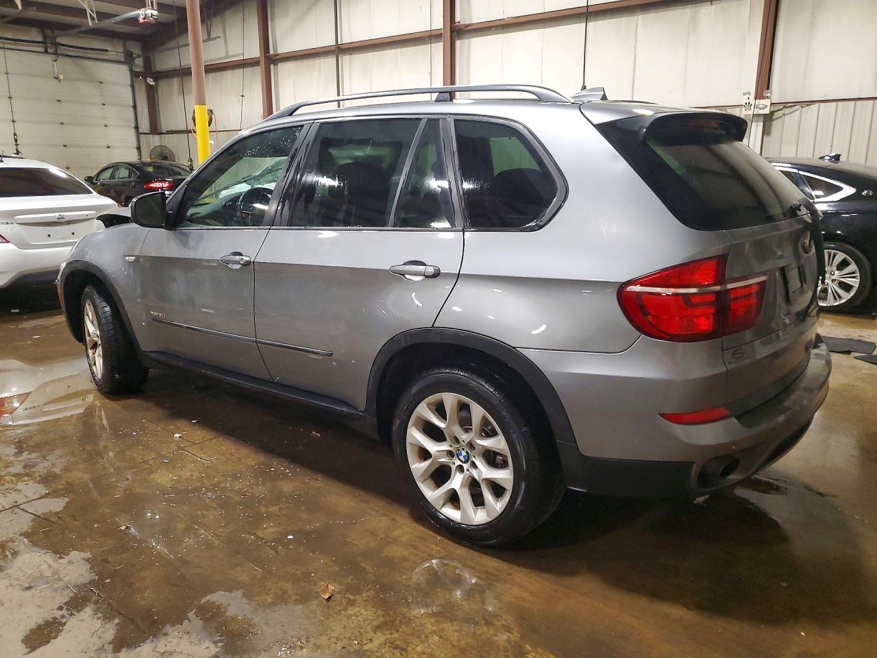 2013 Bmw X5 Xdrive35i Gray vin: 5UXZV4C57D0B06055