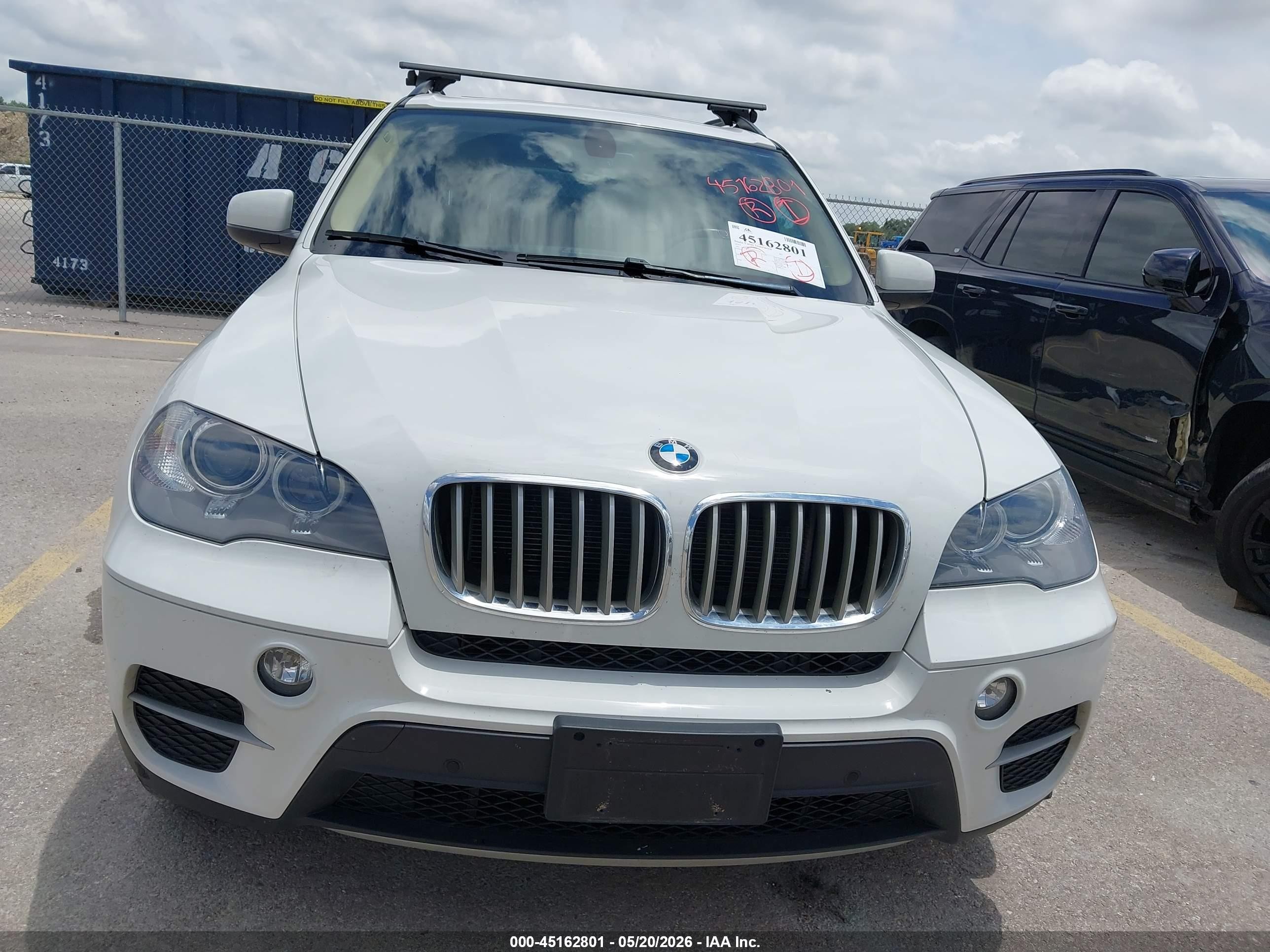 2013 Bmw X5 Xdrive35i/xdrive35i Premium/xdrive35i Sport Activity White vin: 5UXZV4C57D0E14472