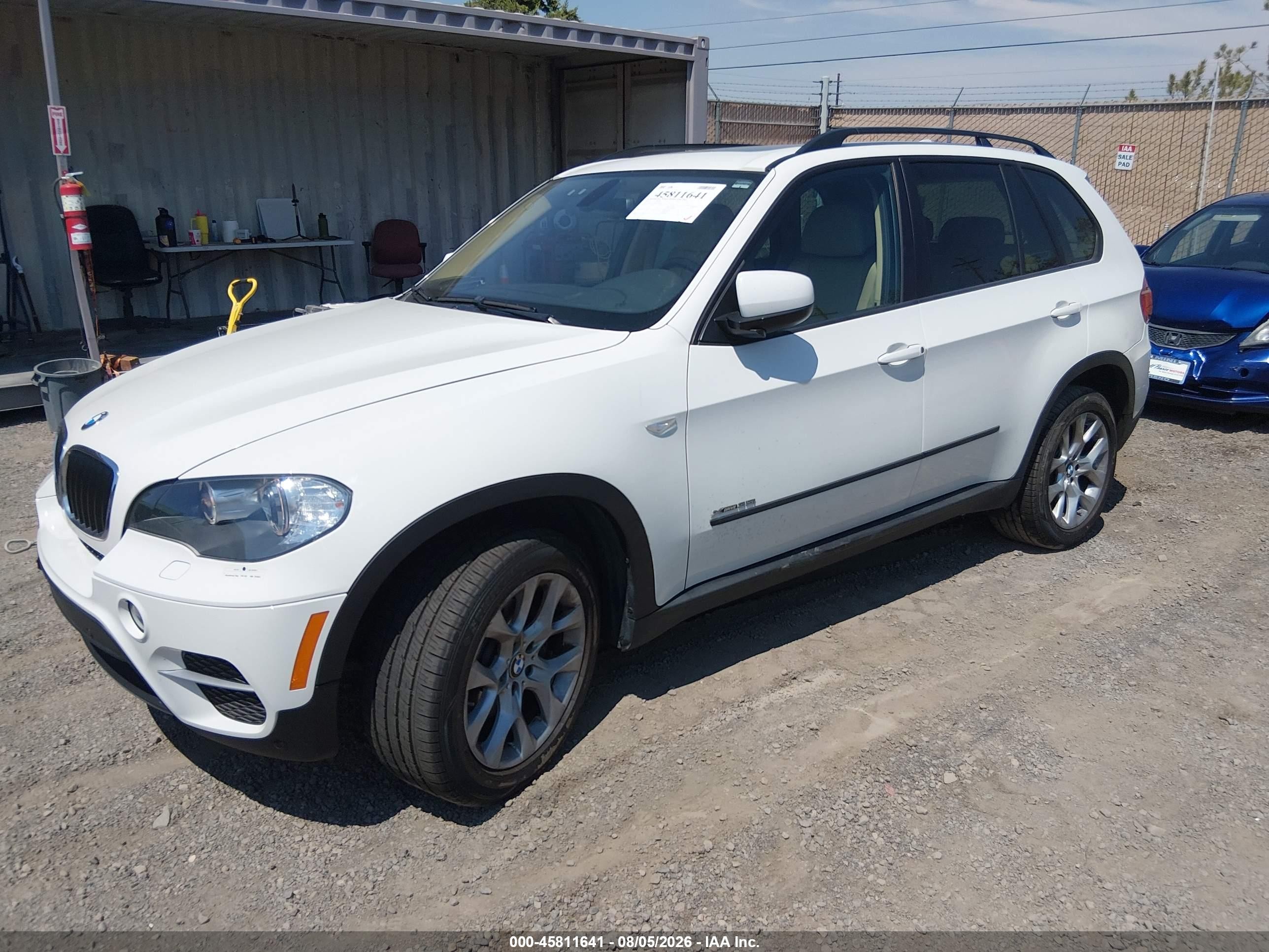 2011 Bmw X5 Xdrive35i/xdrive35i Premium/xdrive35i Sport Activity Белый vin: 5UXZV4C58BL416286