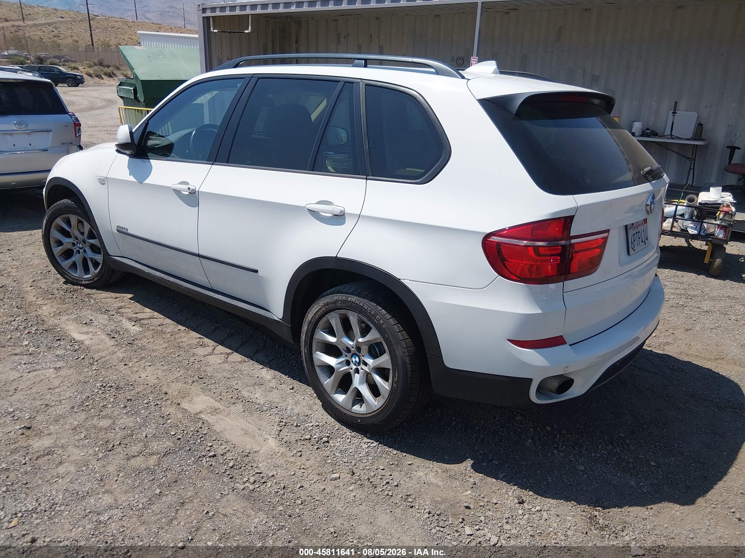 2011 Bmw X5 Xdrive35i/xdrive35i Premium/xdrive35i Sport Activity Белый vin: 5UXZV4C58BL416286