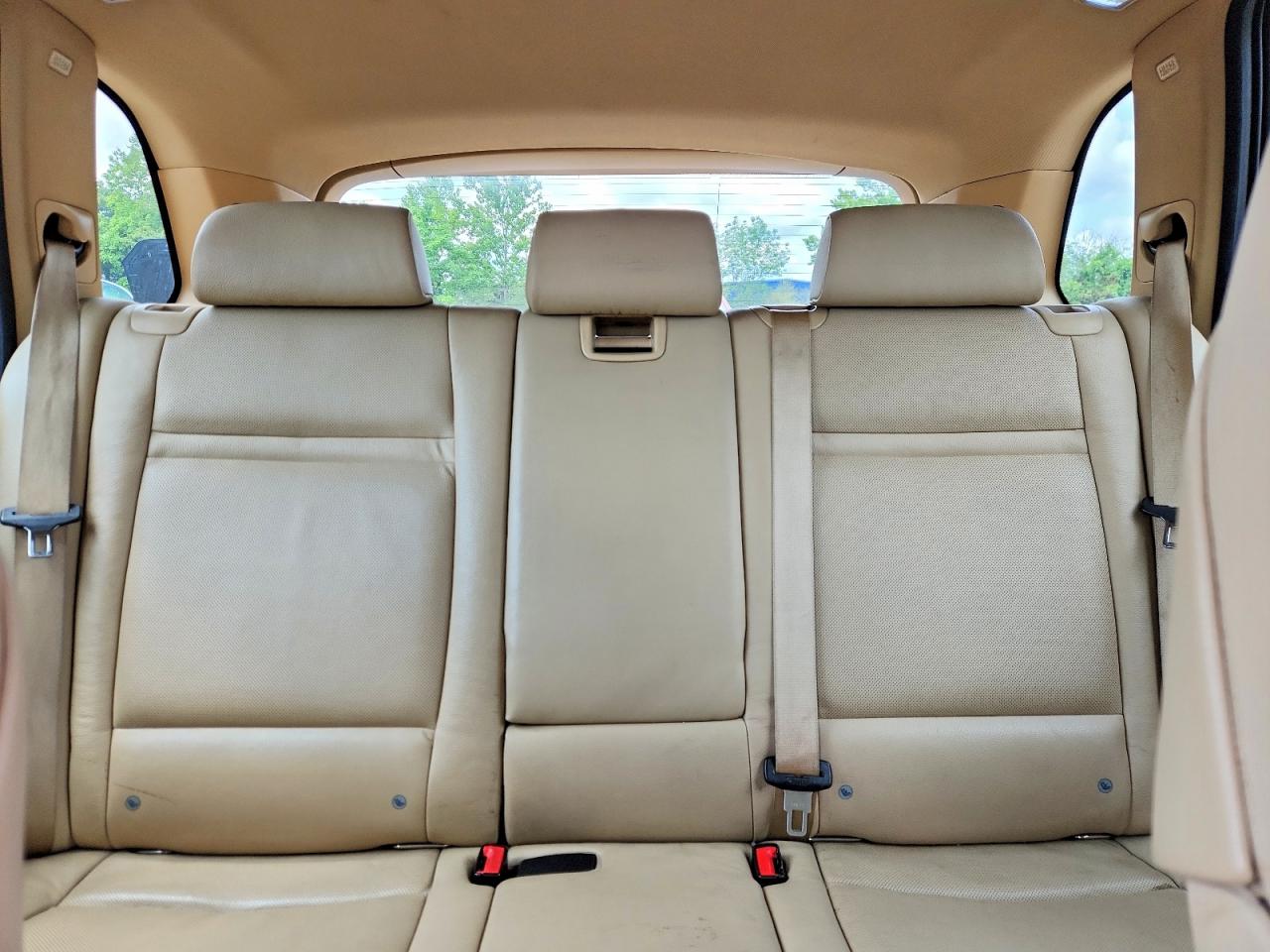 2011 Bmw X5 Xdrive35i Beige vin: 5UXZV4C58BL741925