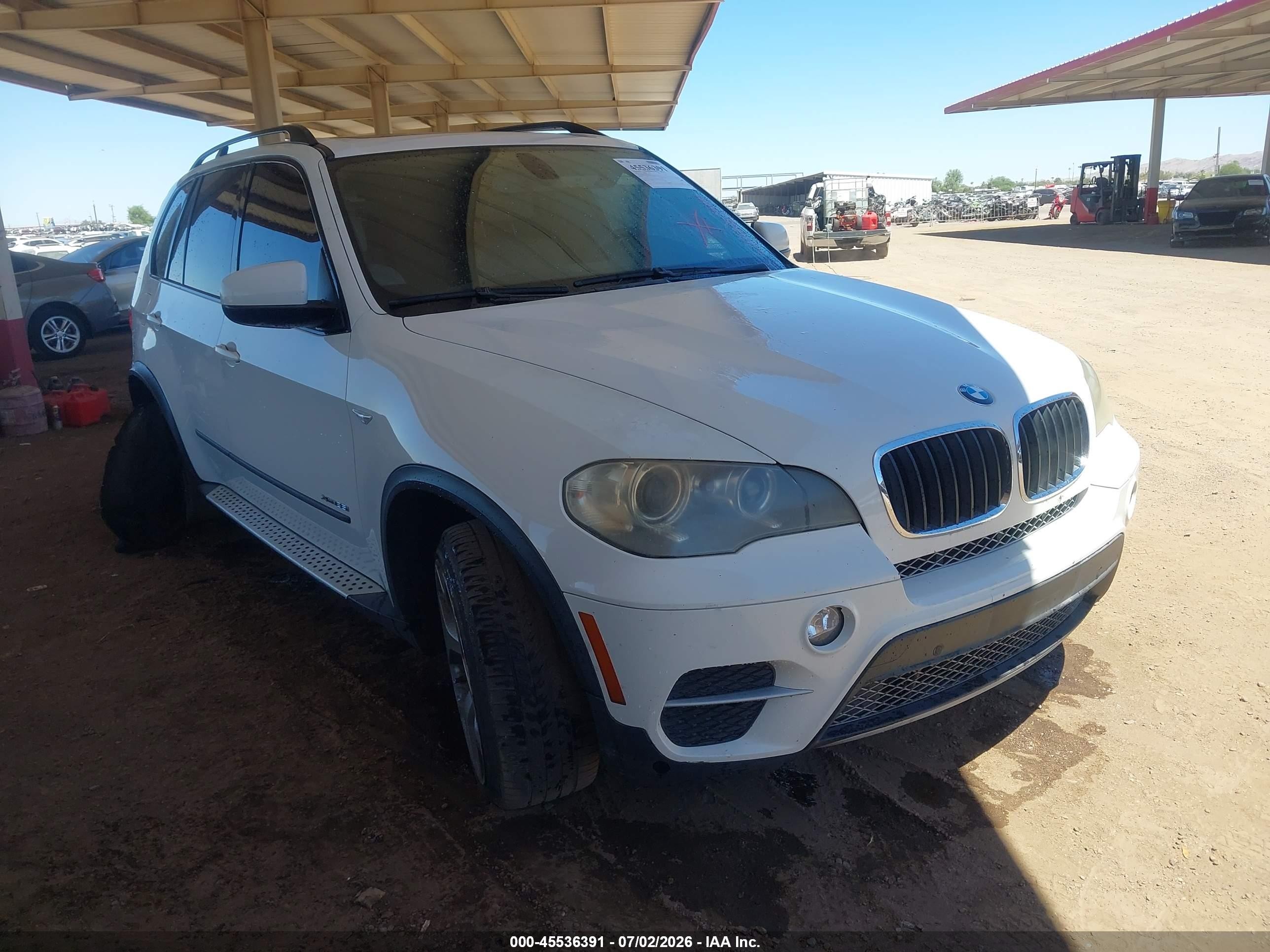2012 Bmw X5 Xdrive35i/xdrive35i Premium/xdrive35i Sport Activity White vin: 5UXZV4C58CL747726