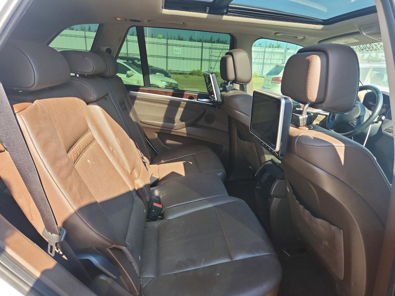 2012 Bmw X5 Xdrive35i Белый vin: 5UXZV4C58CL754482