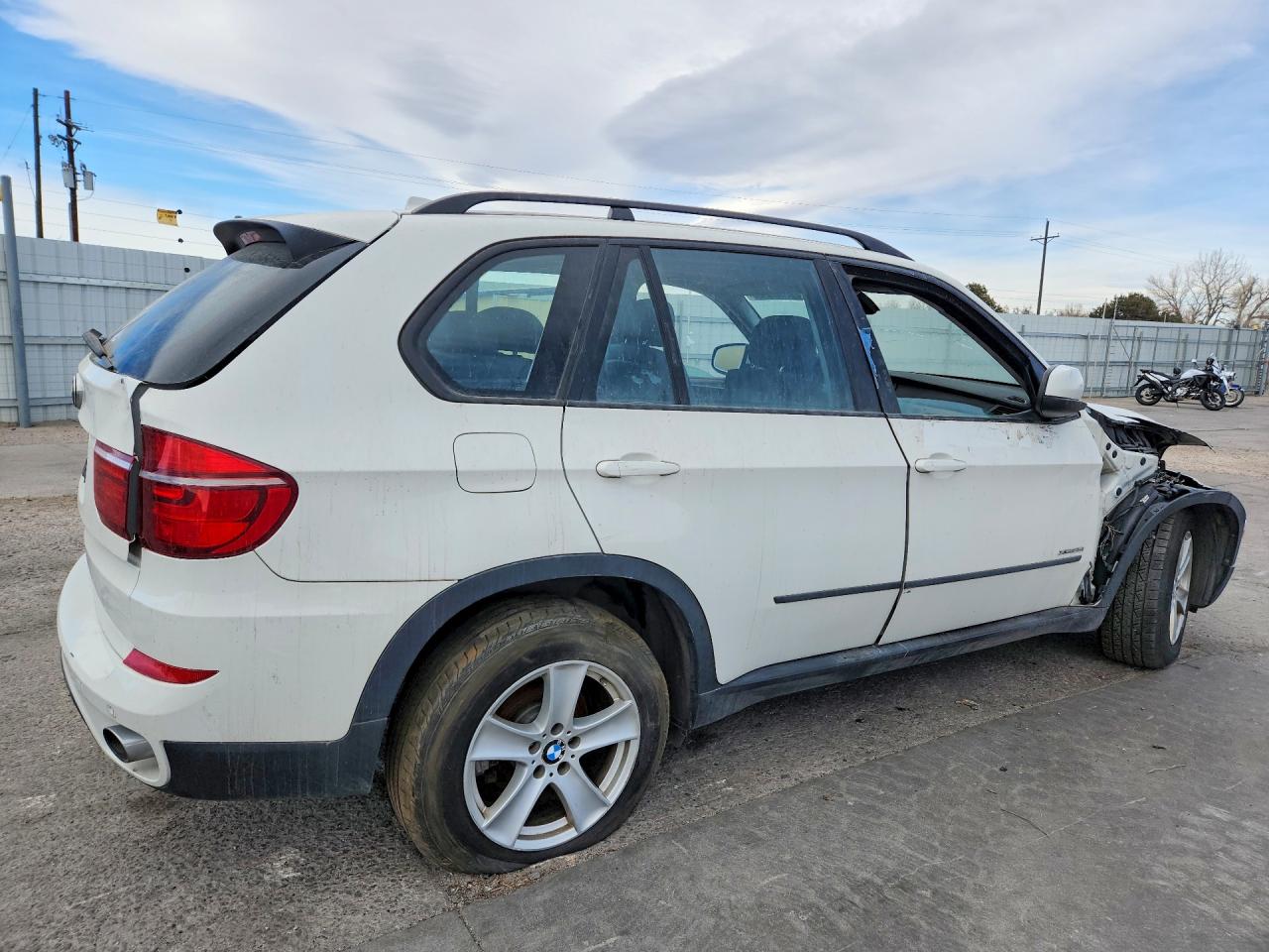 2012 Bmw X5 Xdrive35i White vin: 5UXZV4C58CL762811