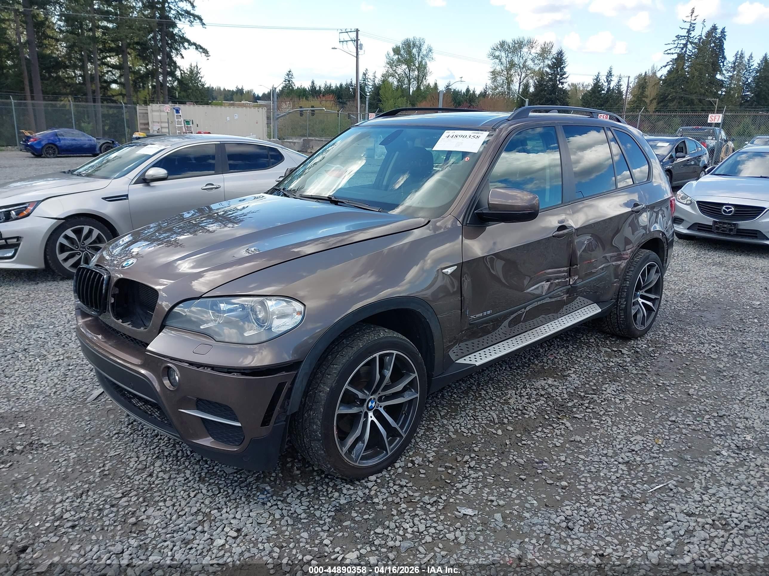 2012 Bmw X5 Xdrive35i/xdrive35i Premium/xdrive35i Sport Activity Brown vin: 5UXZV4C58CL989562