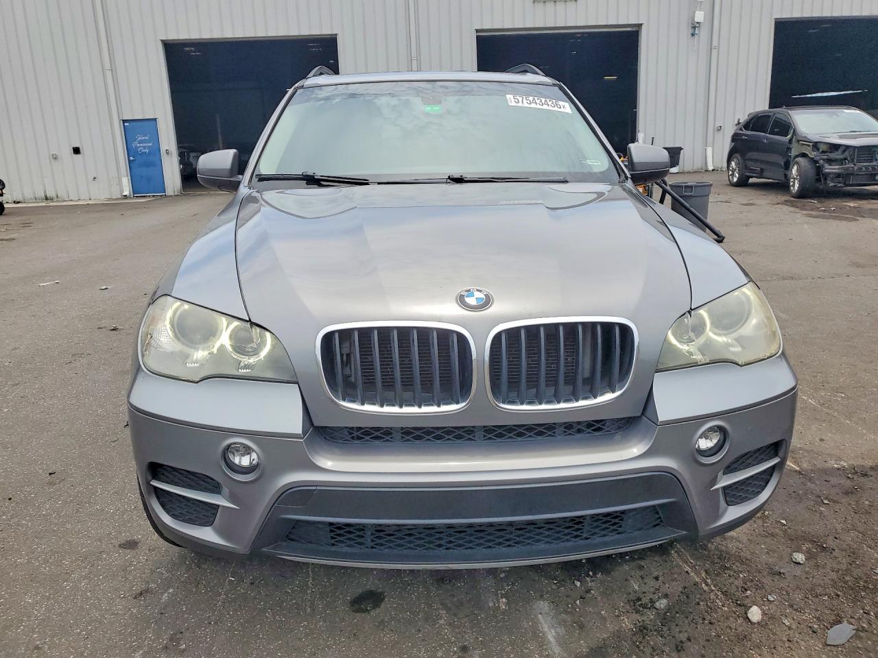 2013 Bmw X5 Xdrive35i Серый vin: 5UXZV4C58D0B03083