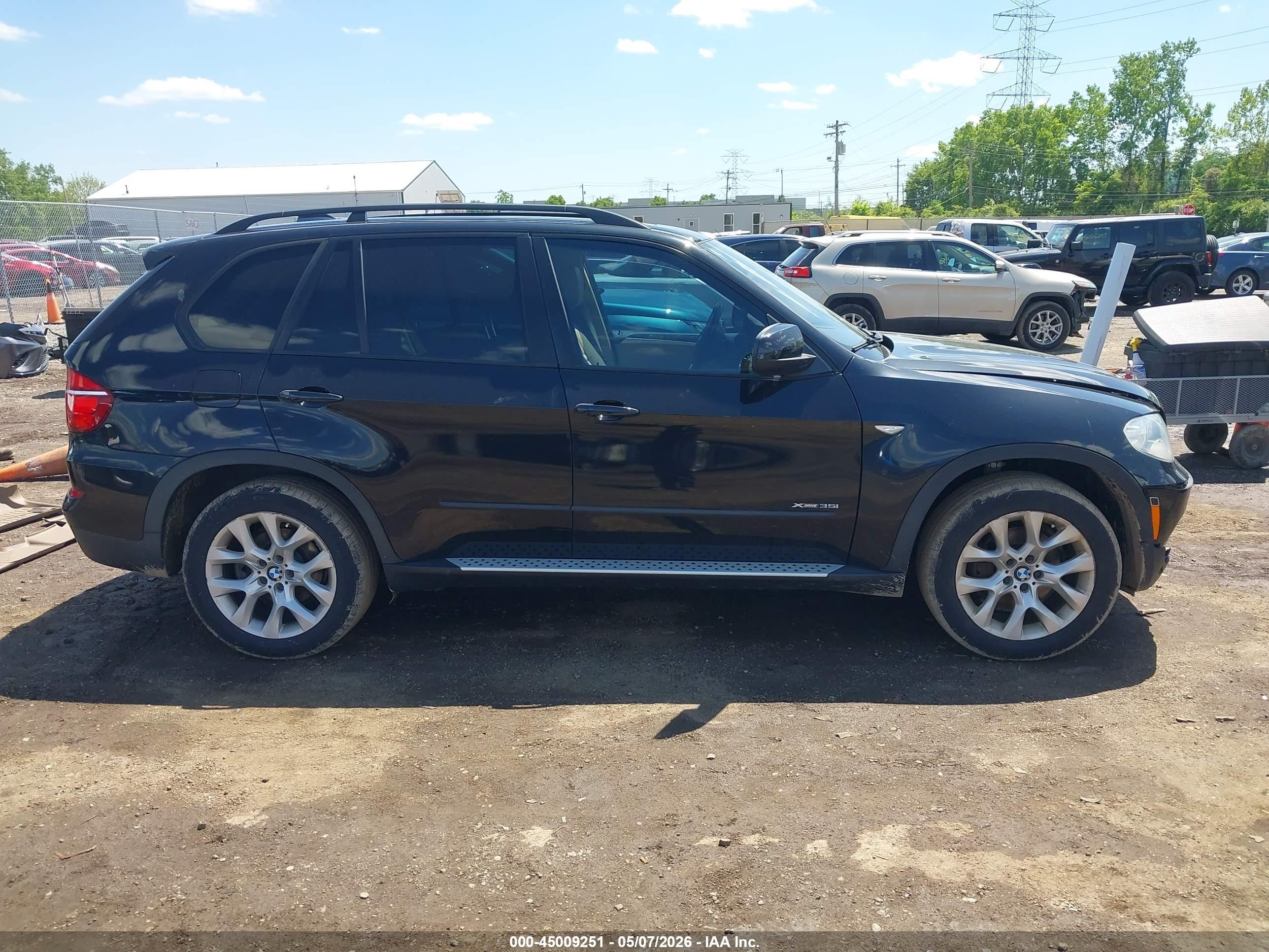 2013 Bmw X5 Xdrive35i/xdrive35i Premium/xdrive35i Sport Activity Black vin: 5UXZV4C58D0B03620