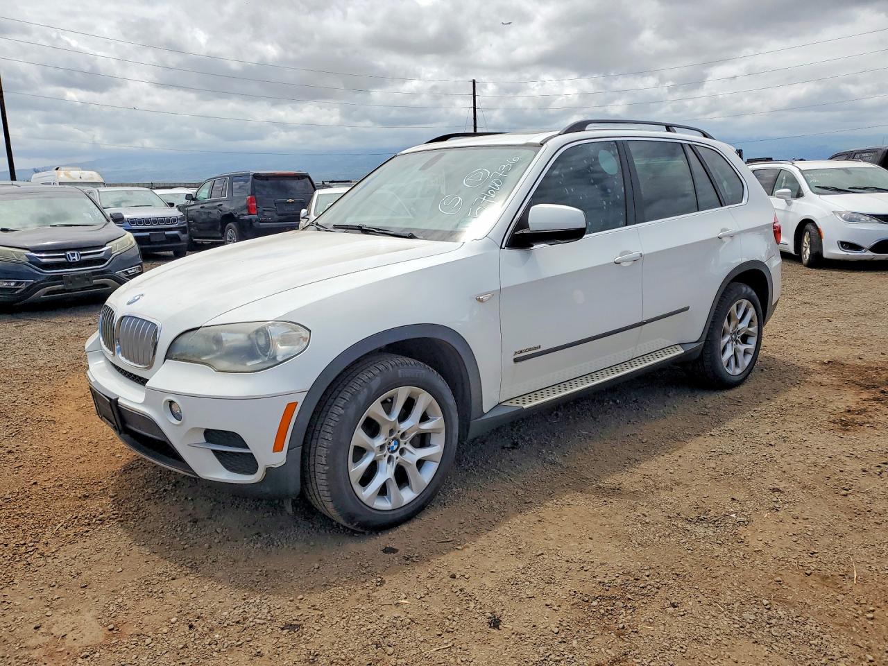 2013 Bmw X5 Xdrive35i White vin: 5UXZV4C58D0G52427