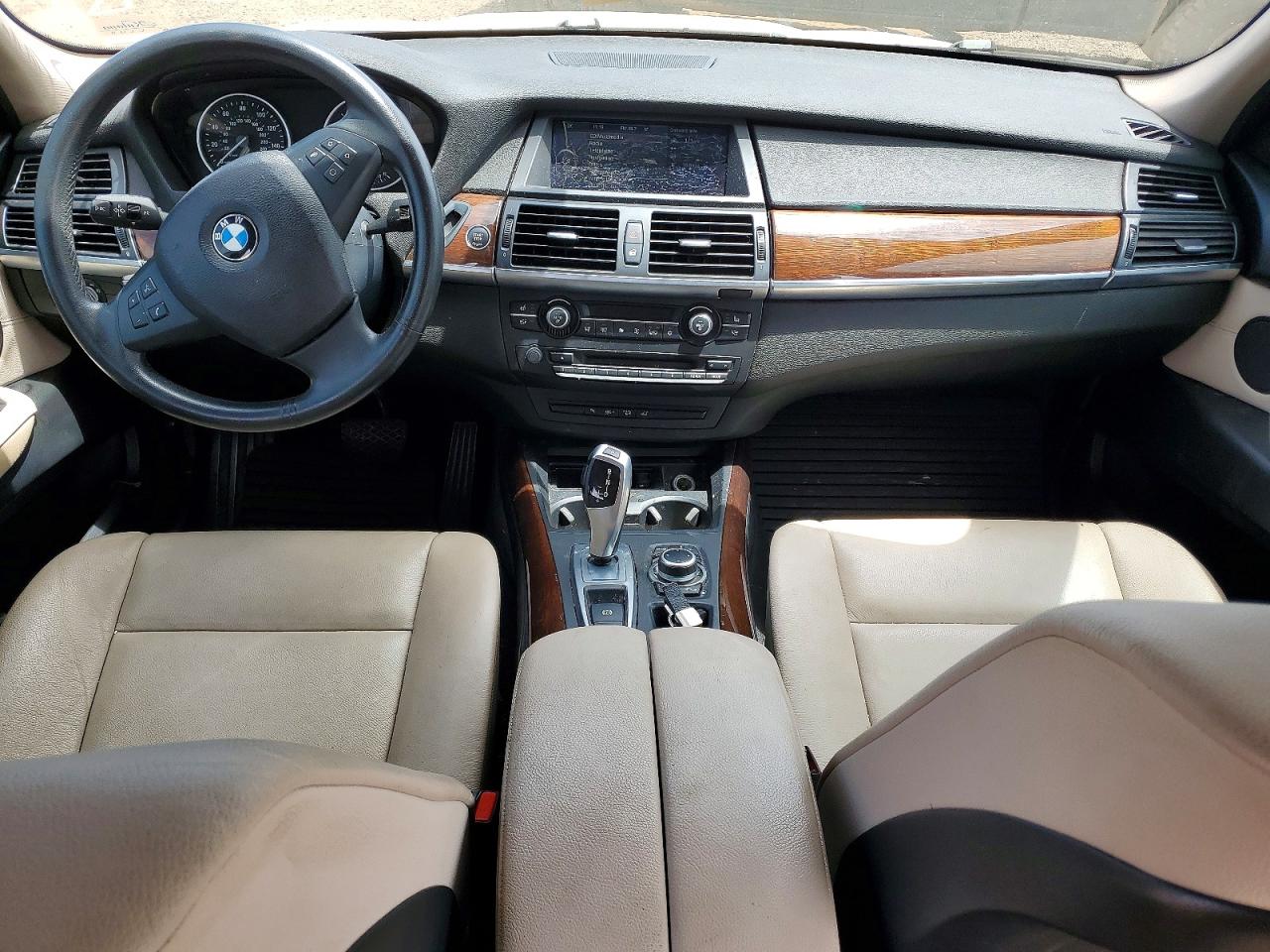 2013 Bmw X5 Xdrive35i White vin: 5UXZV4C58D0G52427