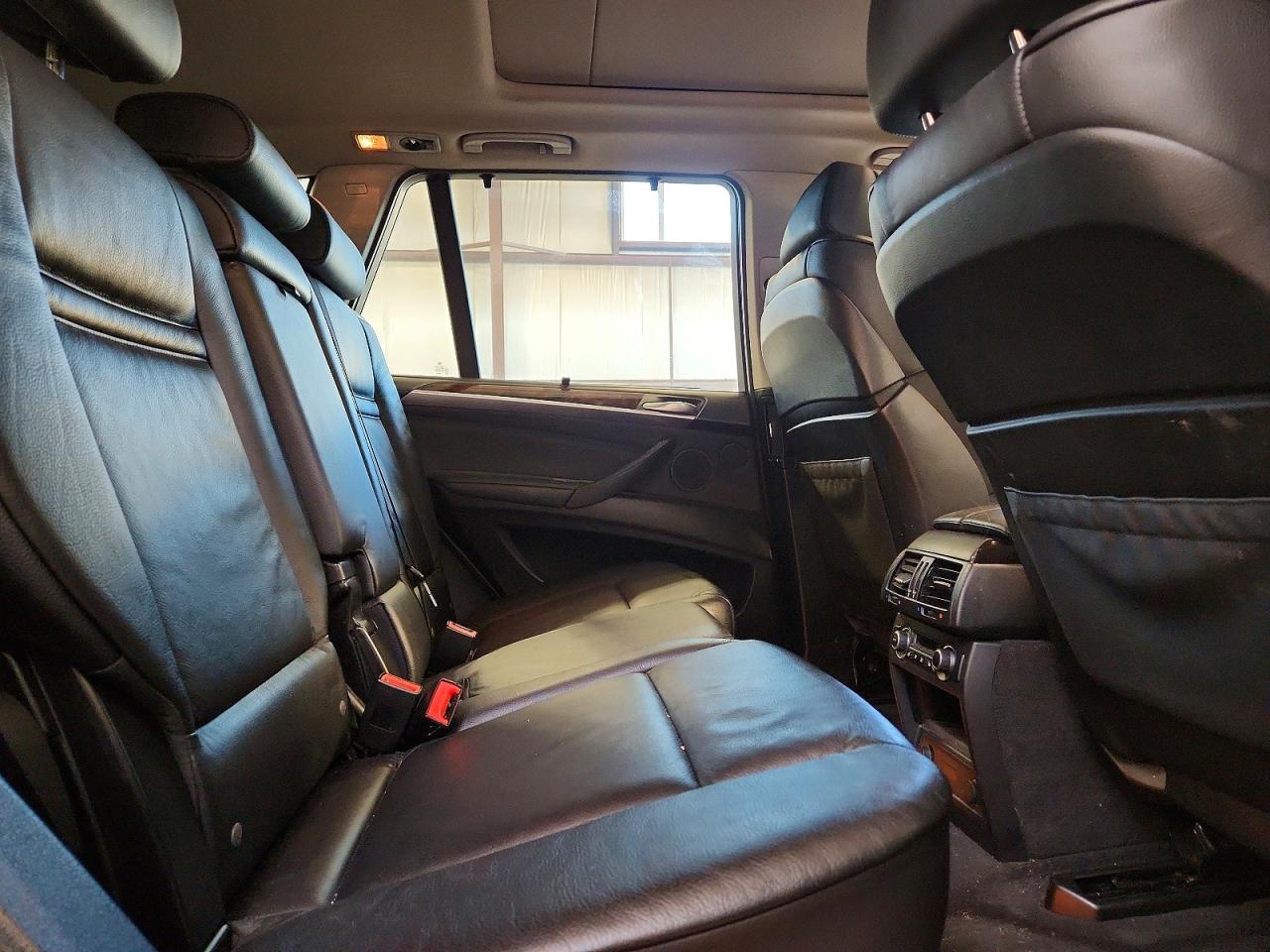 5UXZV4C58D0G54548 — 2013 BMW X5 History & VIN | AutoHelperBot