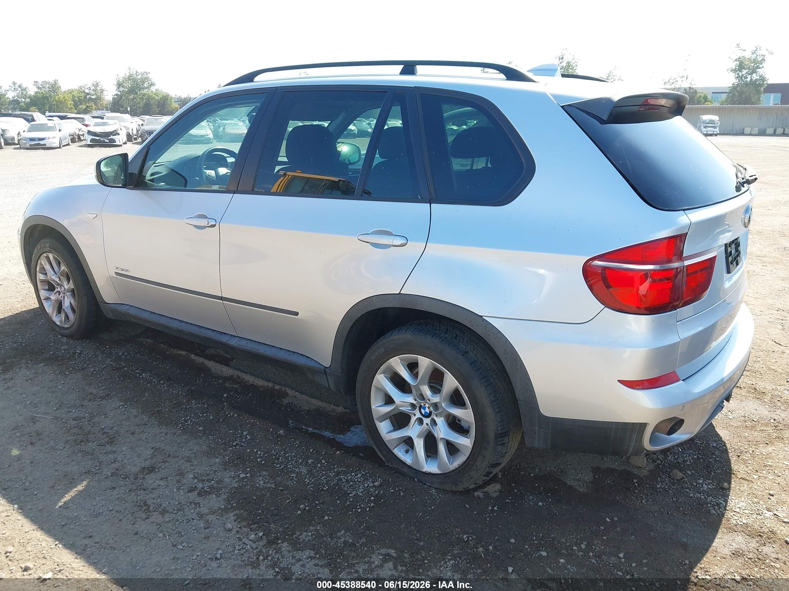 2011 Bmw X5 Xdrive35i/xdrive35i Premium/xdrive35i Sport Activity Серебряный vin: 5UXZV4C59BL400890