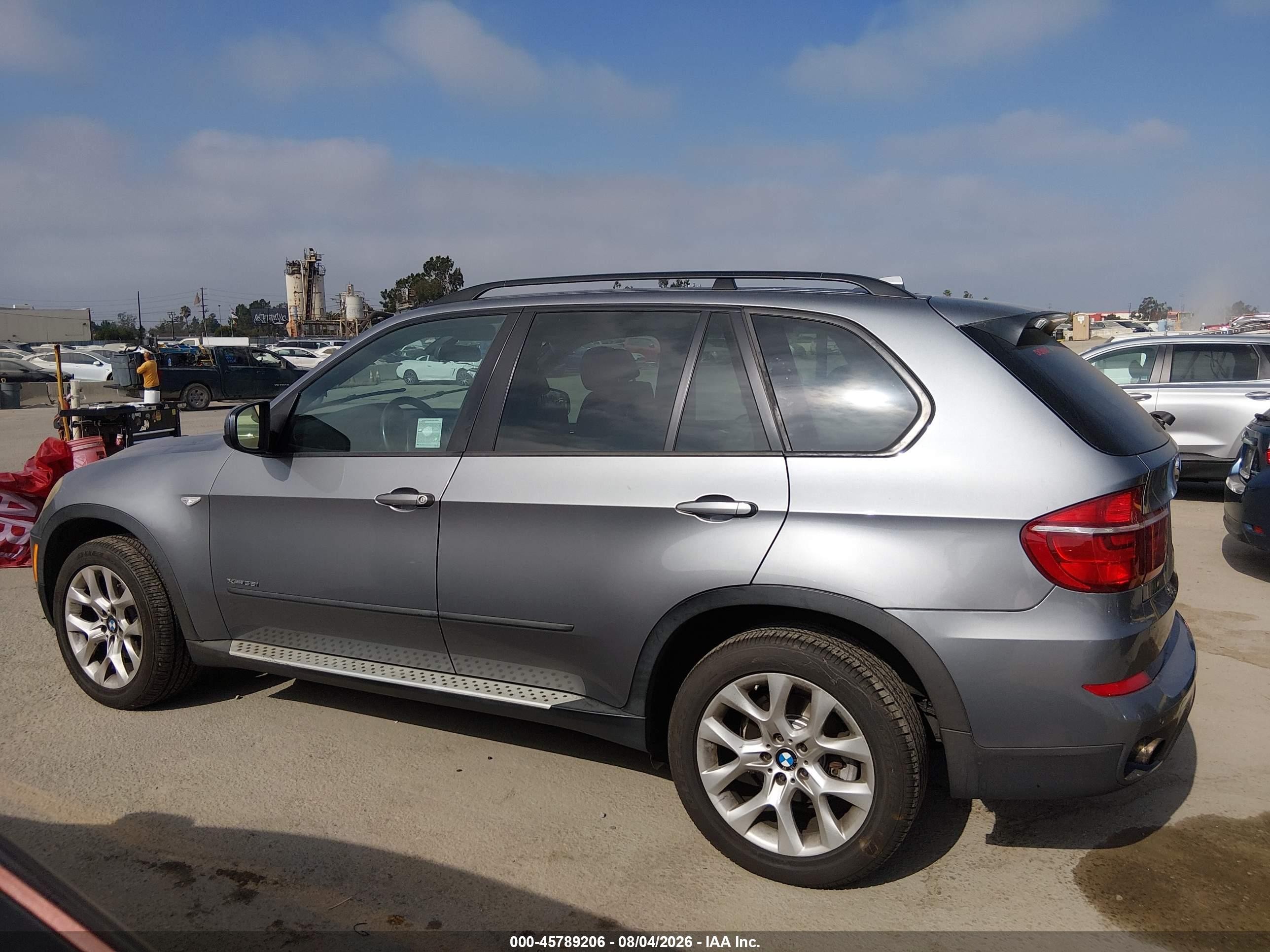 2011 Bmw X5 Xdrive35i/xdrive35i Premium/xdrive35i Sport Activity Gray vin: 5UXZV4C59BL402610