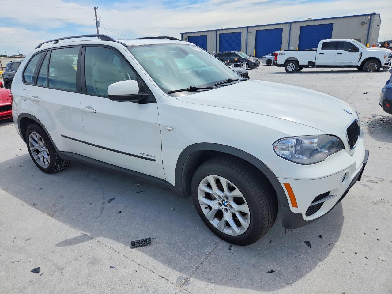 2013 Bmw X5 Xdrive35i Белый vin: 5UXZV4C59D0E05210
