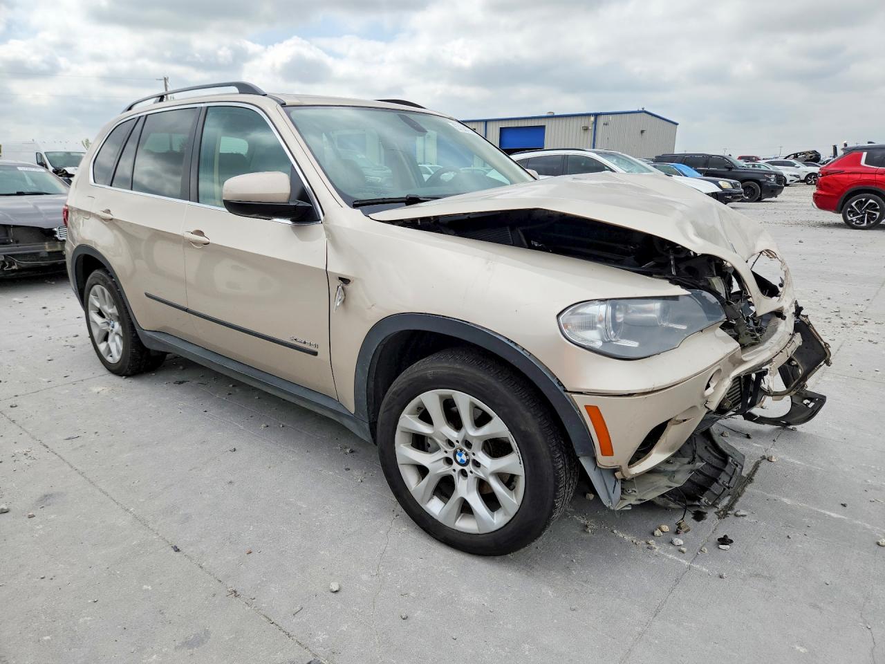 2013 Bmw X5 Xdrive35i Tan vin: 5UXZV4C59DL993749