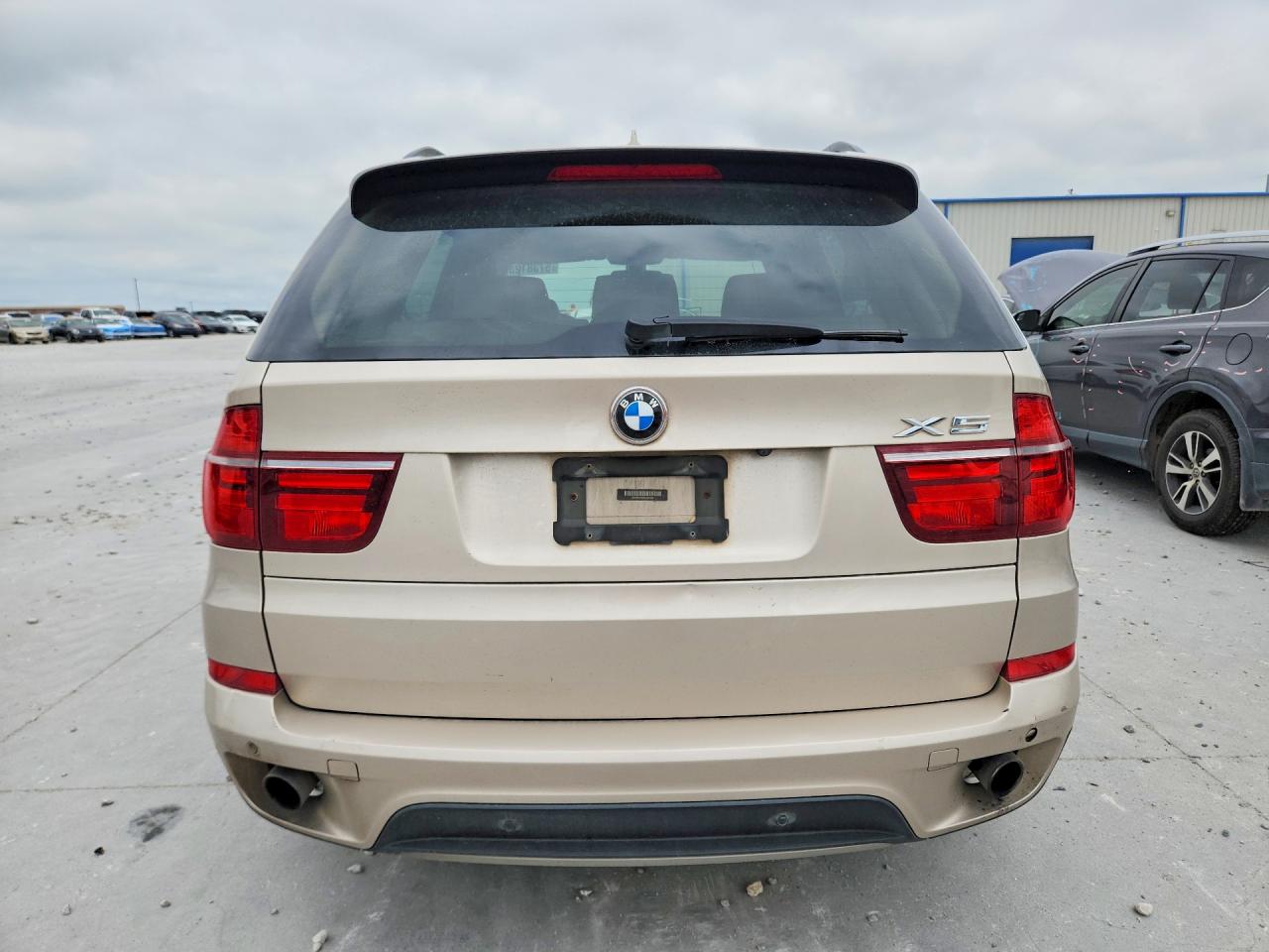 2013 Bmw X5 Xdrive35i Tan vin: 5UXZV4C59DL993749