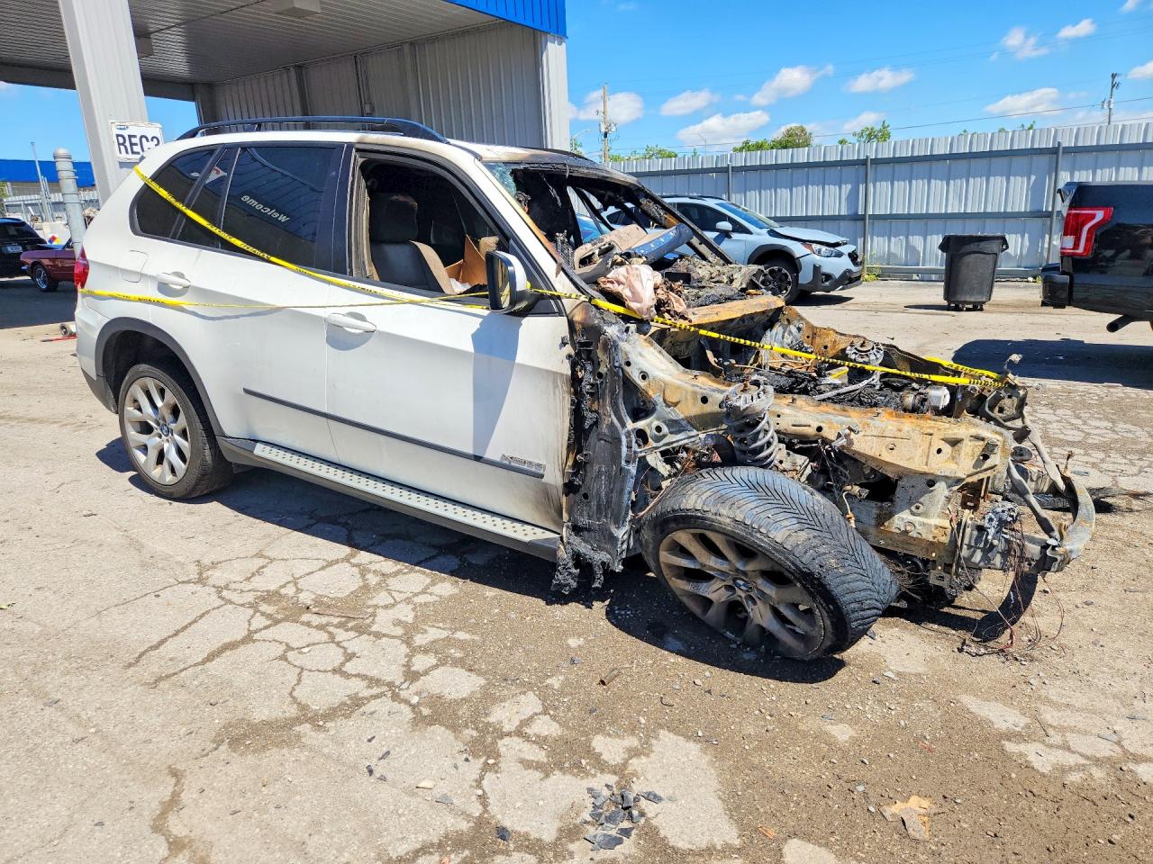 2013 Bmw X5 Xdrive35i White vin: 5UXZV4C59DL994447