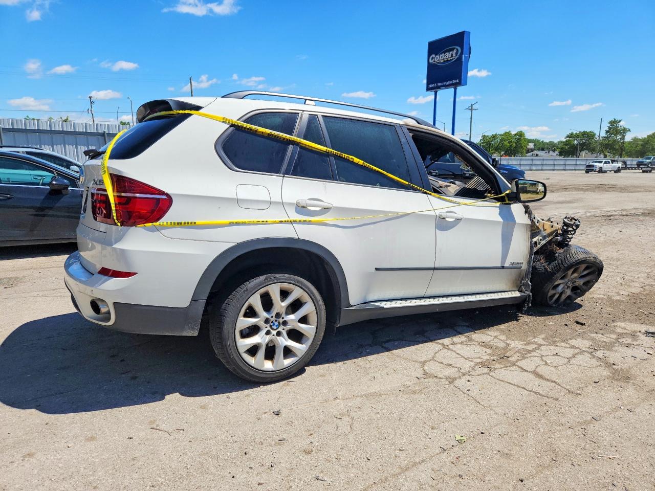 2013 Bmw X5 Xdrive35i White vin: 5UXZV4C59DL994447