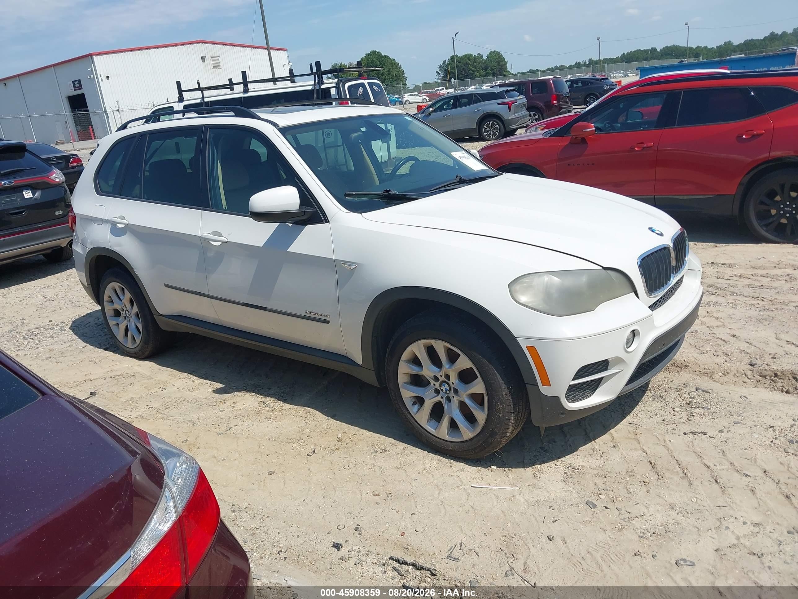 2011 Bmw X5 Xdrive35i/xdrive35i Premium/xdrive35i Sport Activity White vin: 5UXZV4C5XBL410876