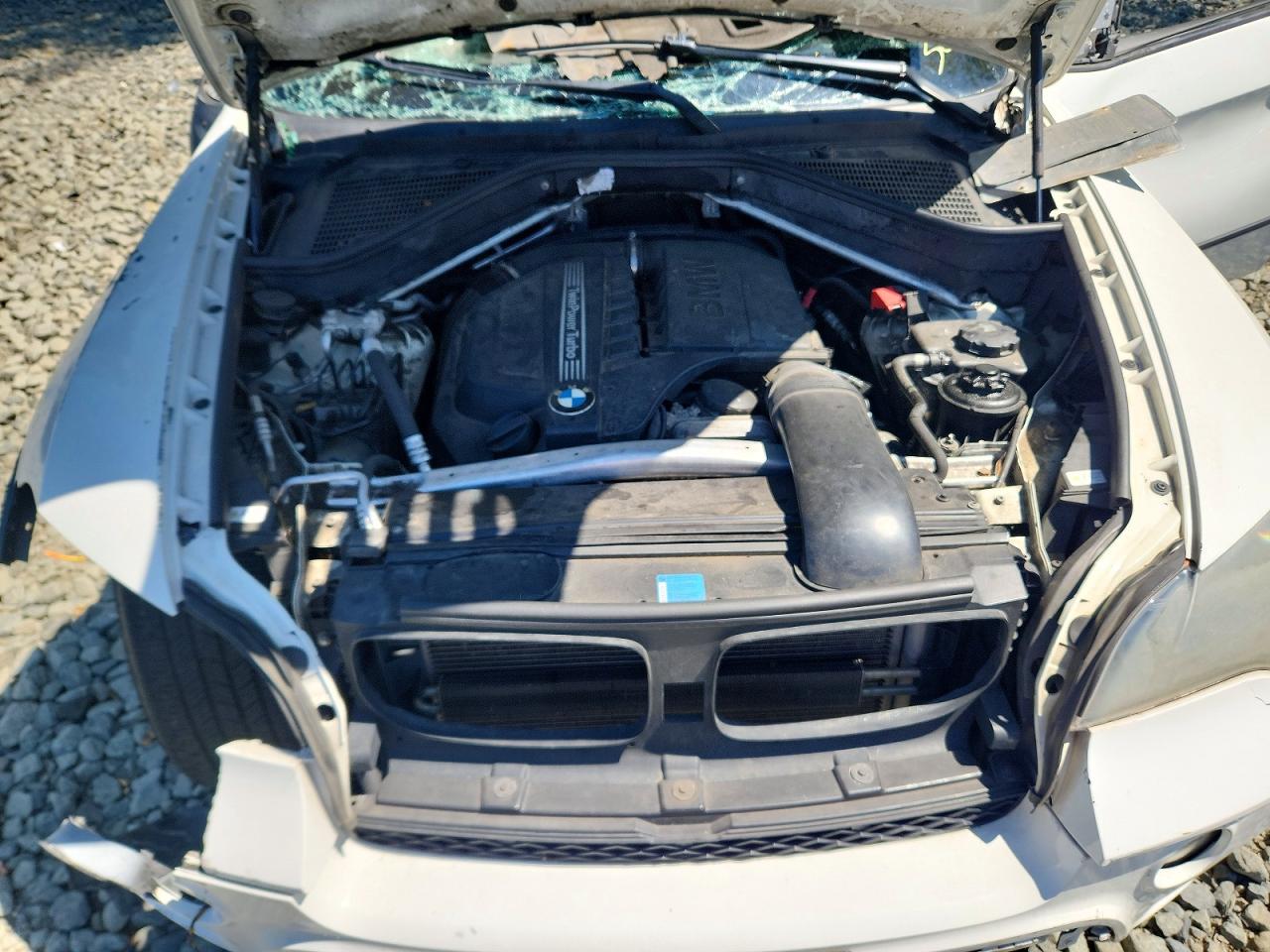 2011 Bmw X5 Xdrive35i White vin: 5UXZV4C5XBL414653