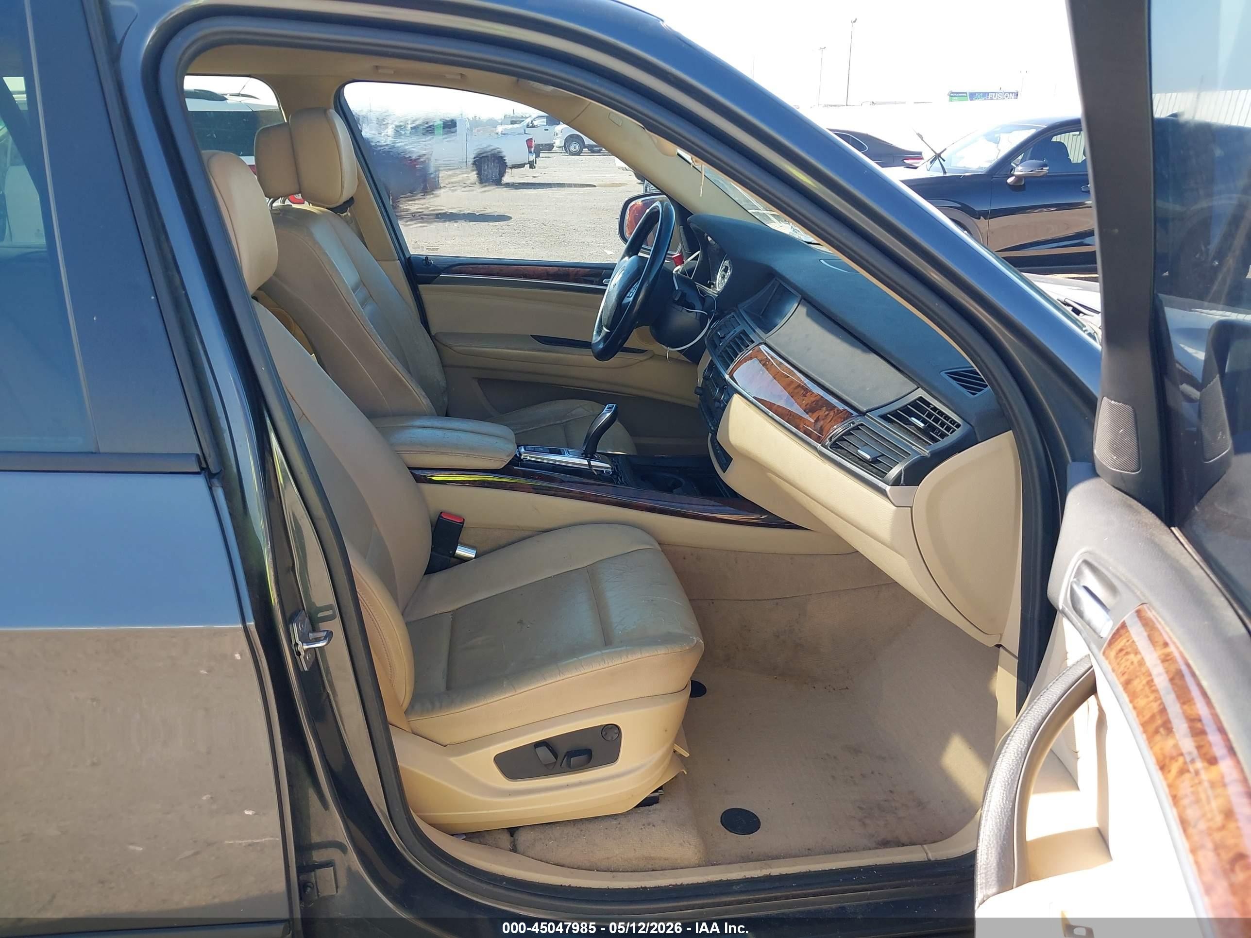 2012 Bmw X5 Gray vin: 5UXZV4C5XCL758131