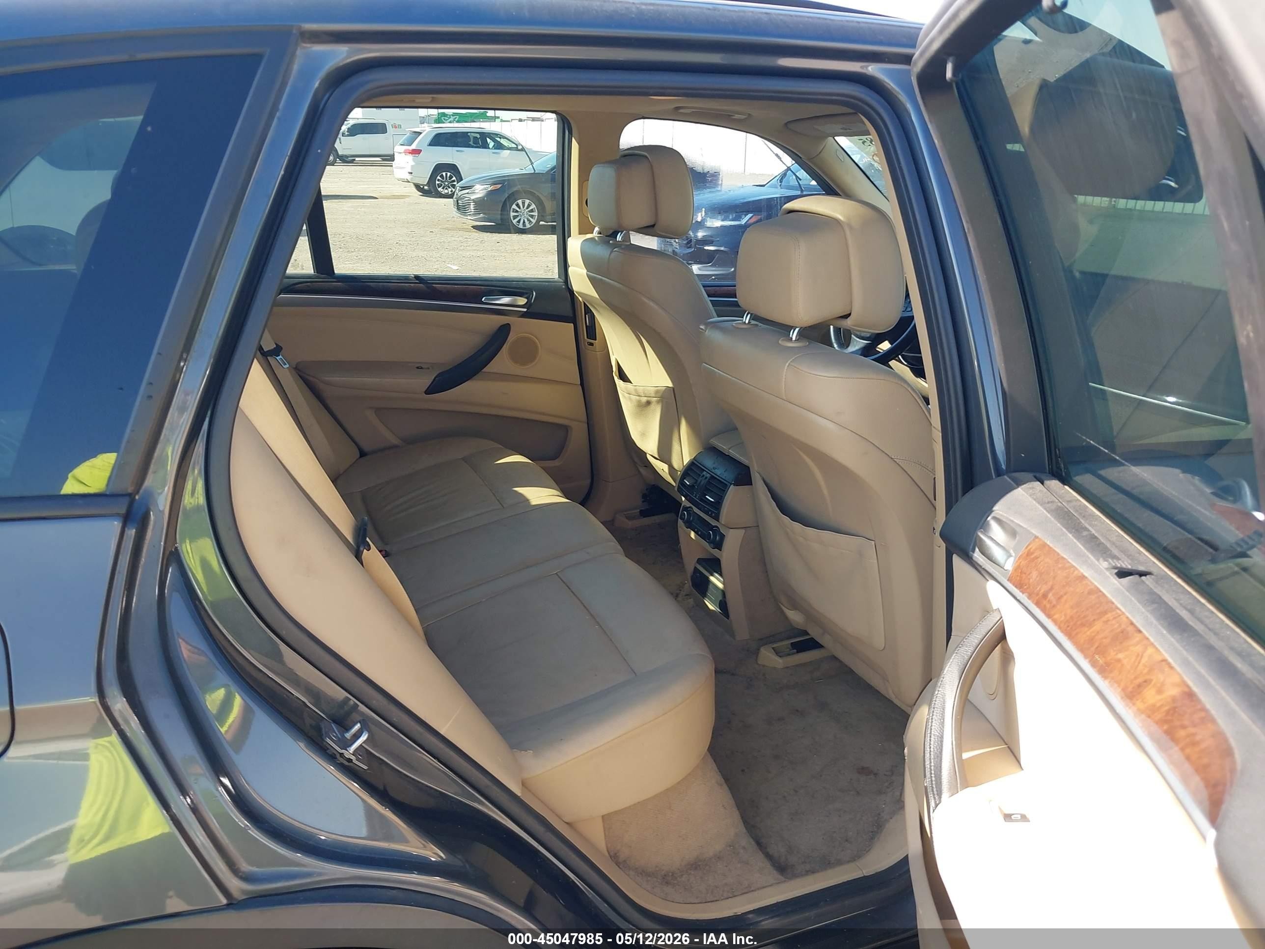 2012 Bmw X5 Gray vin: 5UXZV4C5XCL758131
