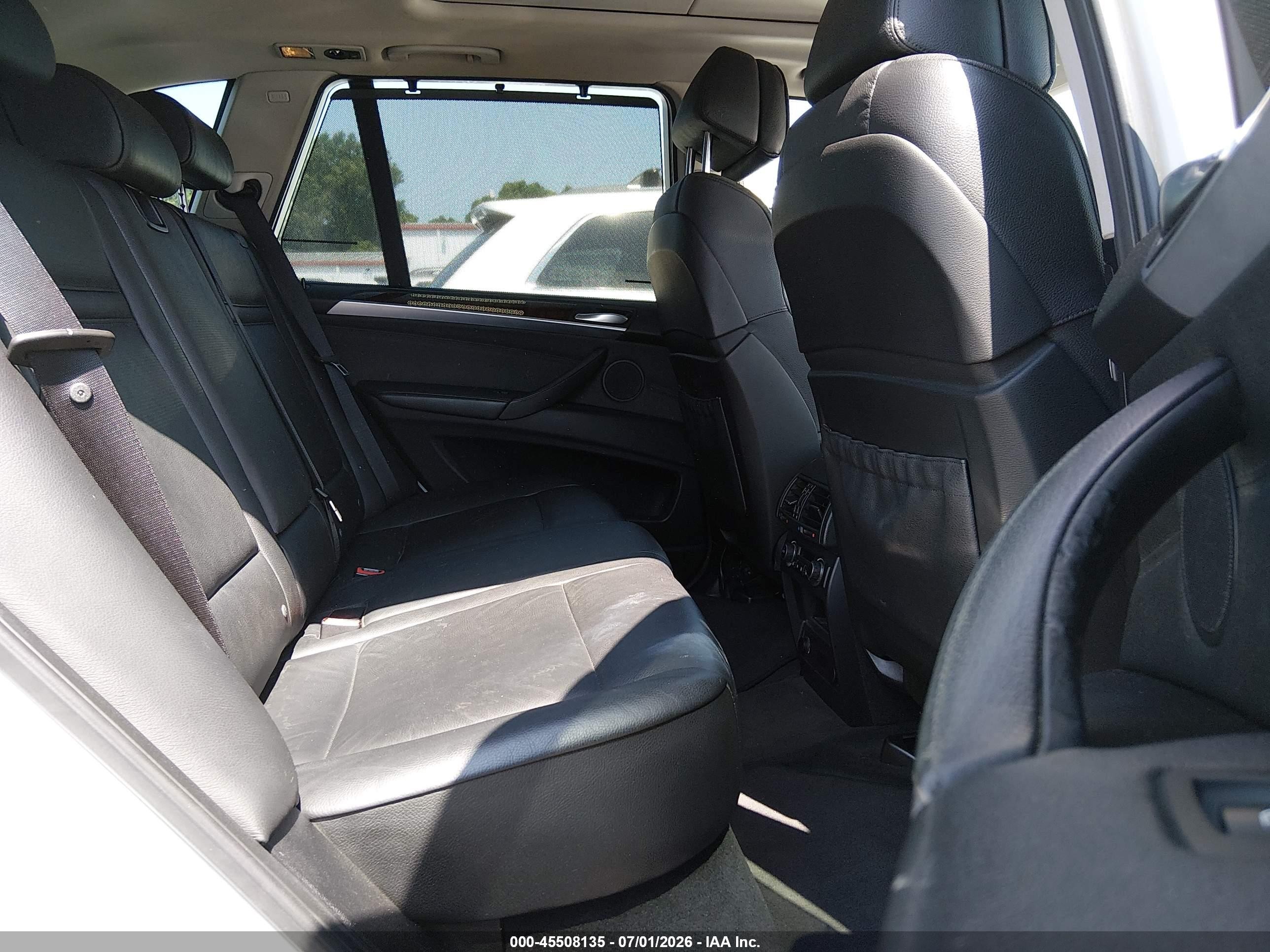 2013 Bmw X5 Xdrive35i/xdrive35i Premium/xdrive35i Sport Activity Silver vin: 5UXZV4C5XD0B21228