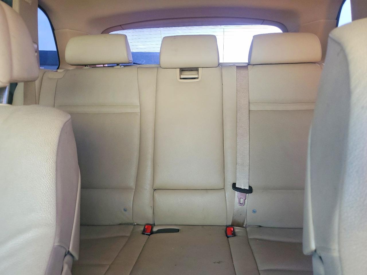 2011 Bmw X5 Xdrive50i White vin: 5UXZV8C50BL419304