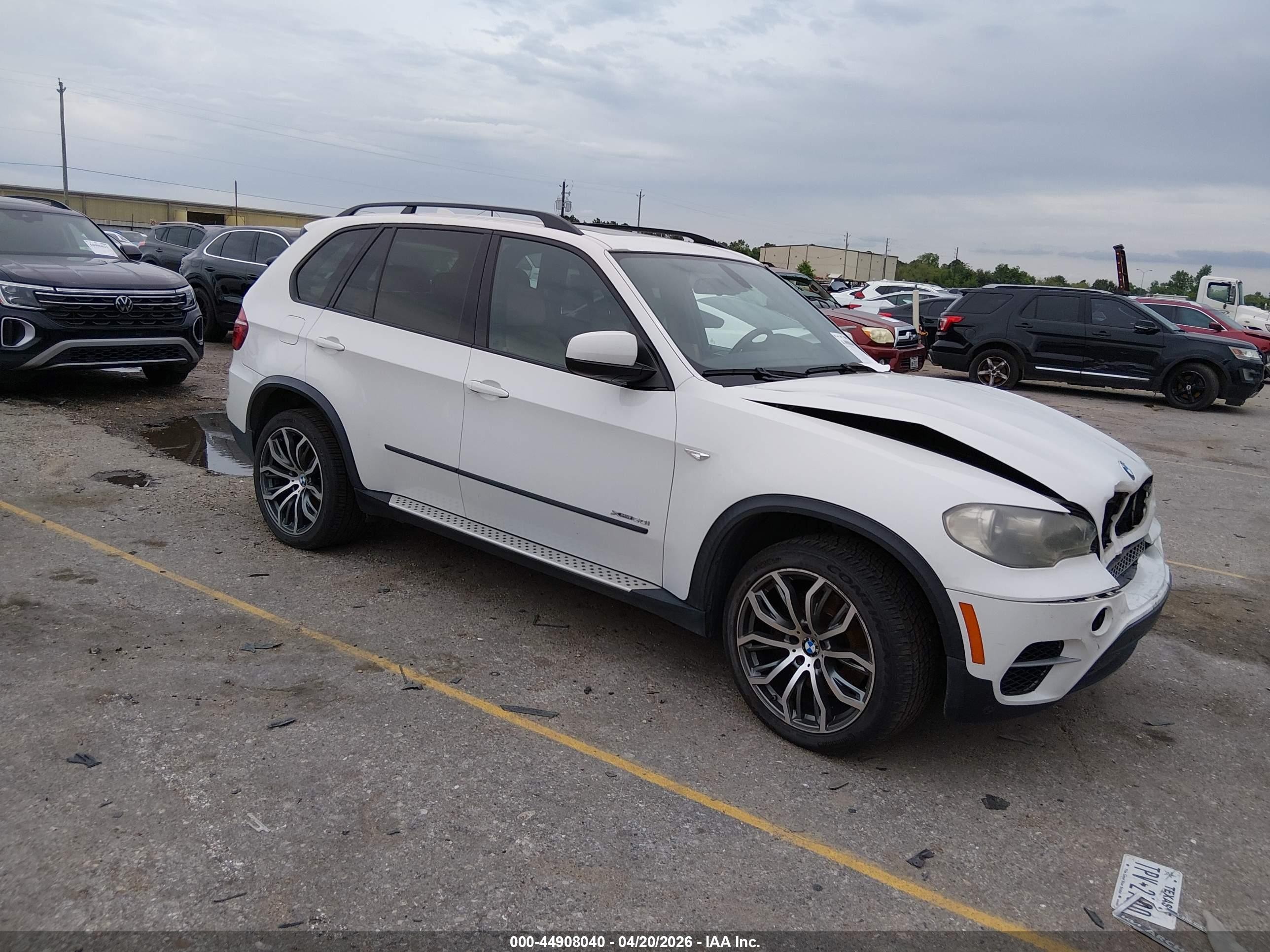 2011 Bmw X5 Xdrive50i White vin: 5UXZV8C51BL417934