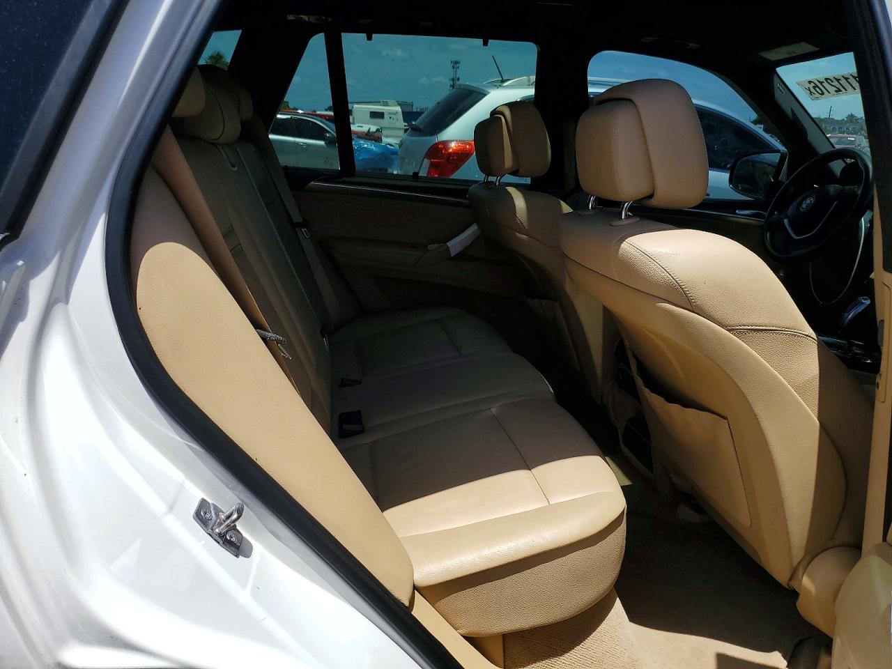 2012 Bmw X5 Xdrive50i White vin: 5UXZV8C51CL423296