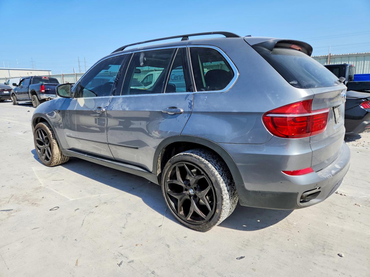2013 Bmw X5 Xdrive50i Silver vin: 5UXZV8C51D0C16672