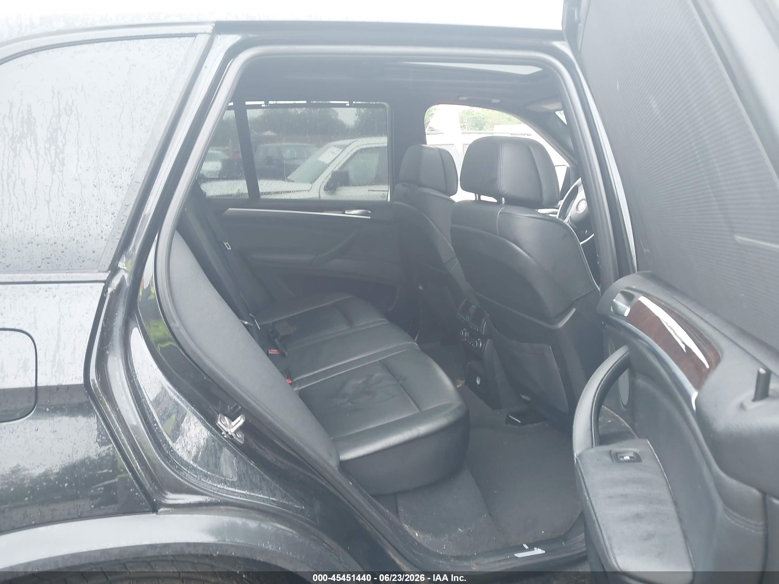 2011 Bmw X5 Xdrive50i Black vin: 5UXZV8C53BL418728