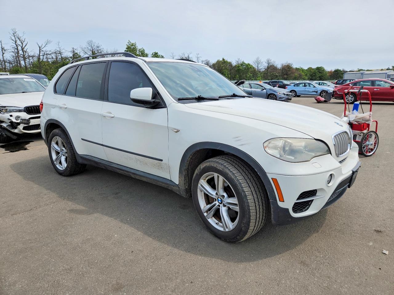 2012 Bmw X5 Xdrive50i White vin: 5UXZV8C54CL422627