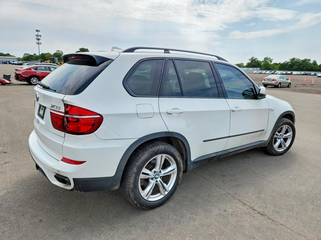 2012 Bmw X5 Xdrive50i White vin: 5UXZV8C54CL422627