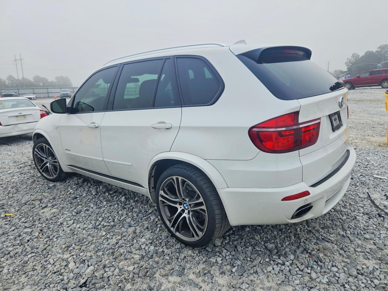 2013 Bmw X5 Xdrive50i White vin: 5UXZV8C54D0C14978