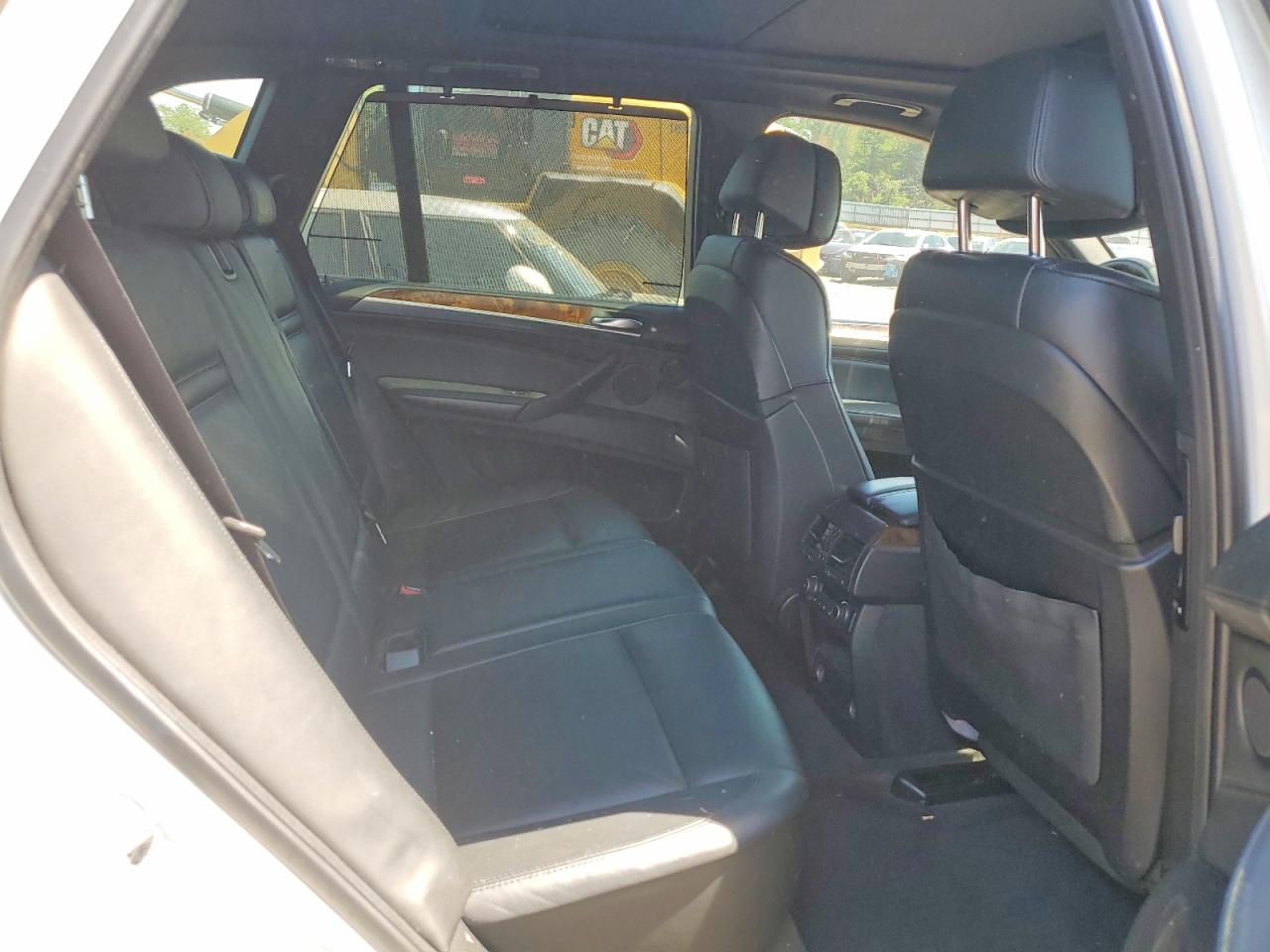 2012 Bmw X5 Xdrive50i White vin: 5UXZV8C55CL422832